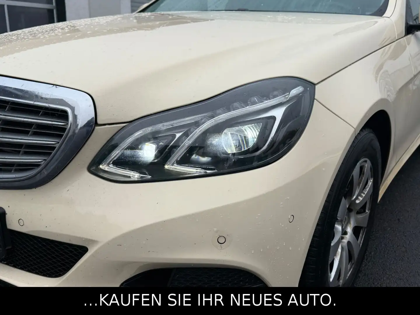 Mercedes-Benz E 220 E T-Modell E 220 BlueTec Beige - 2