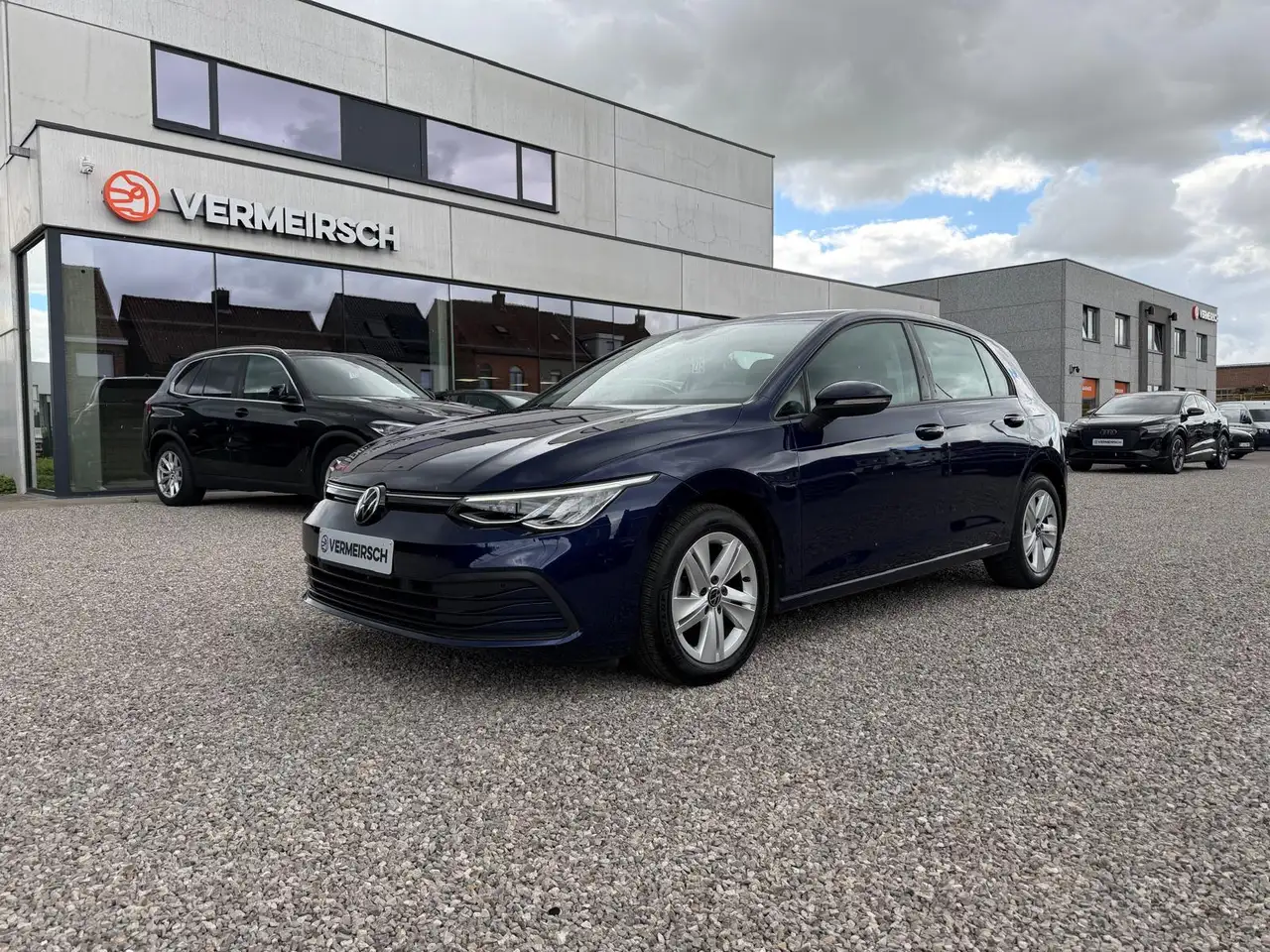 Volkswagen Golf 1.0 TSI Life Business OPF*APPLE-CARPLAY*LED*CAMERA*PDC*