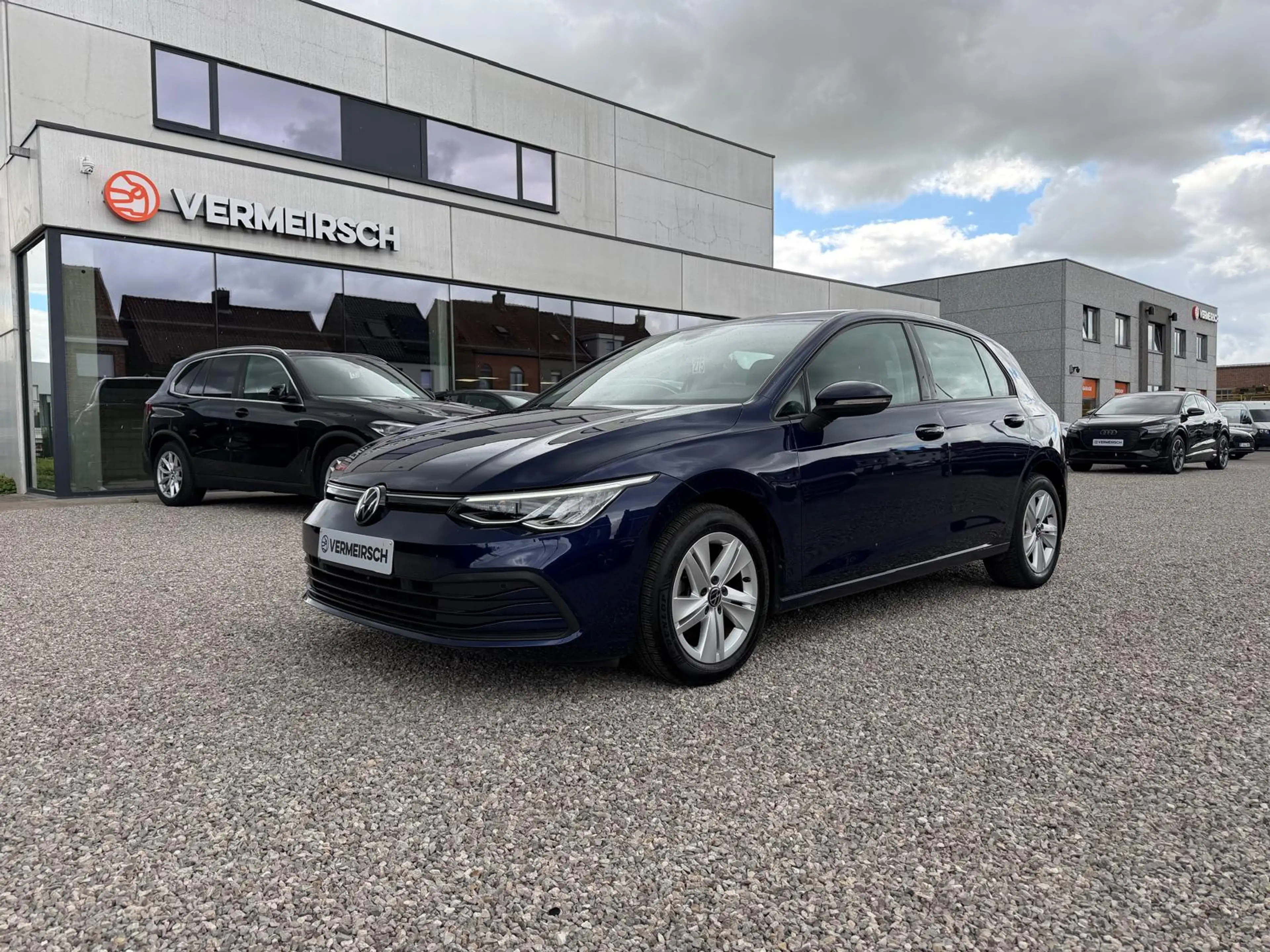 Volkswagen Golf Golf 1.0 TSI Life Business OPF*APPLE-CARPLAY*LED*CAMERA*PDC*