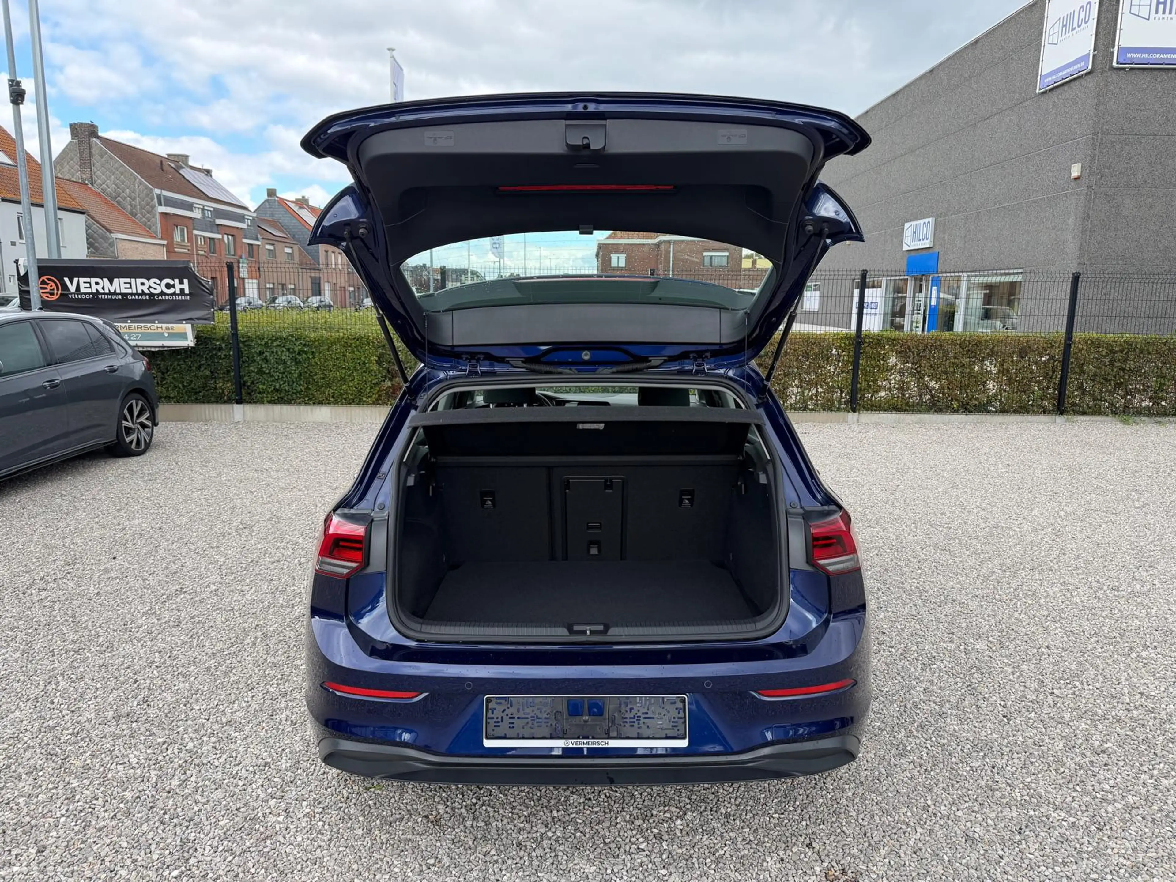 Volkswagen Golf Golf 1.0 TSI Life Business OPF*APPLE-CARPLAY*LED*CAMERA*PDC* — photo 11