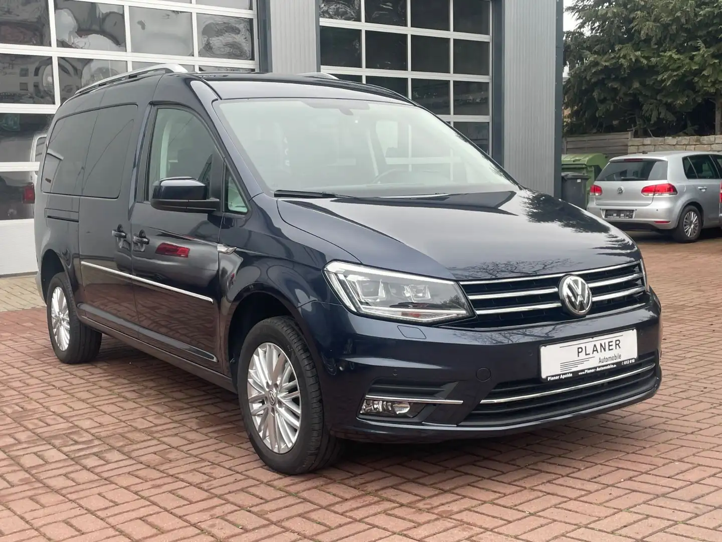 Volkswagen Caddy Maxi Highline 4M DSG 7.Si. 1.Hand Standh. Bleu - 1
