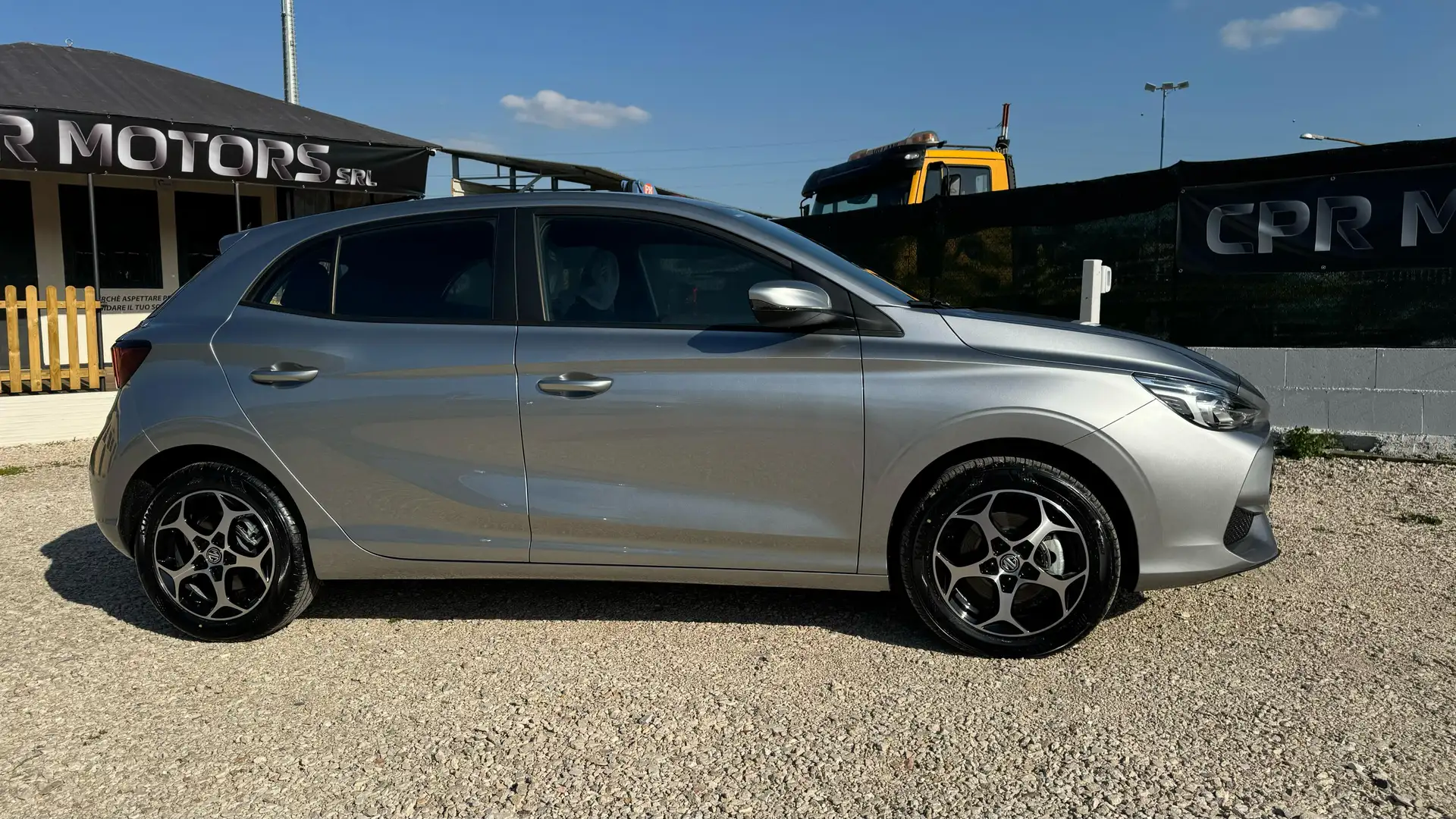 MG MG3 1.5 hybrid+ Luxury auto Grijs - 2
