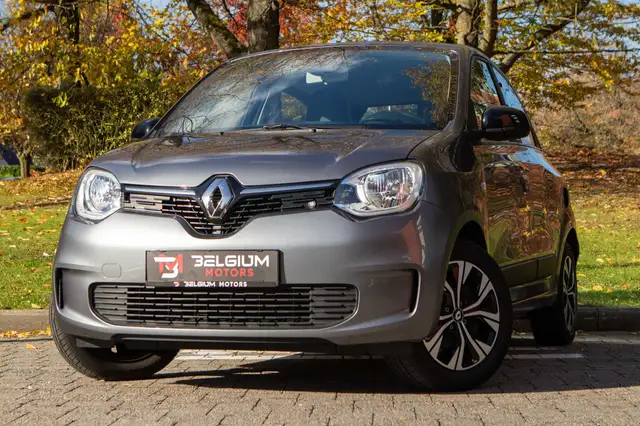 Renault Twingo - 1.0i - Zen - Carplay - Heat Seats - VAT