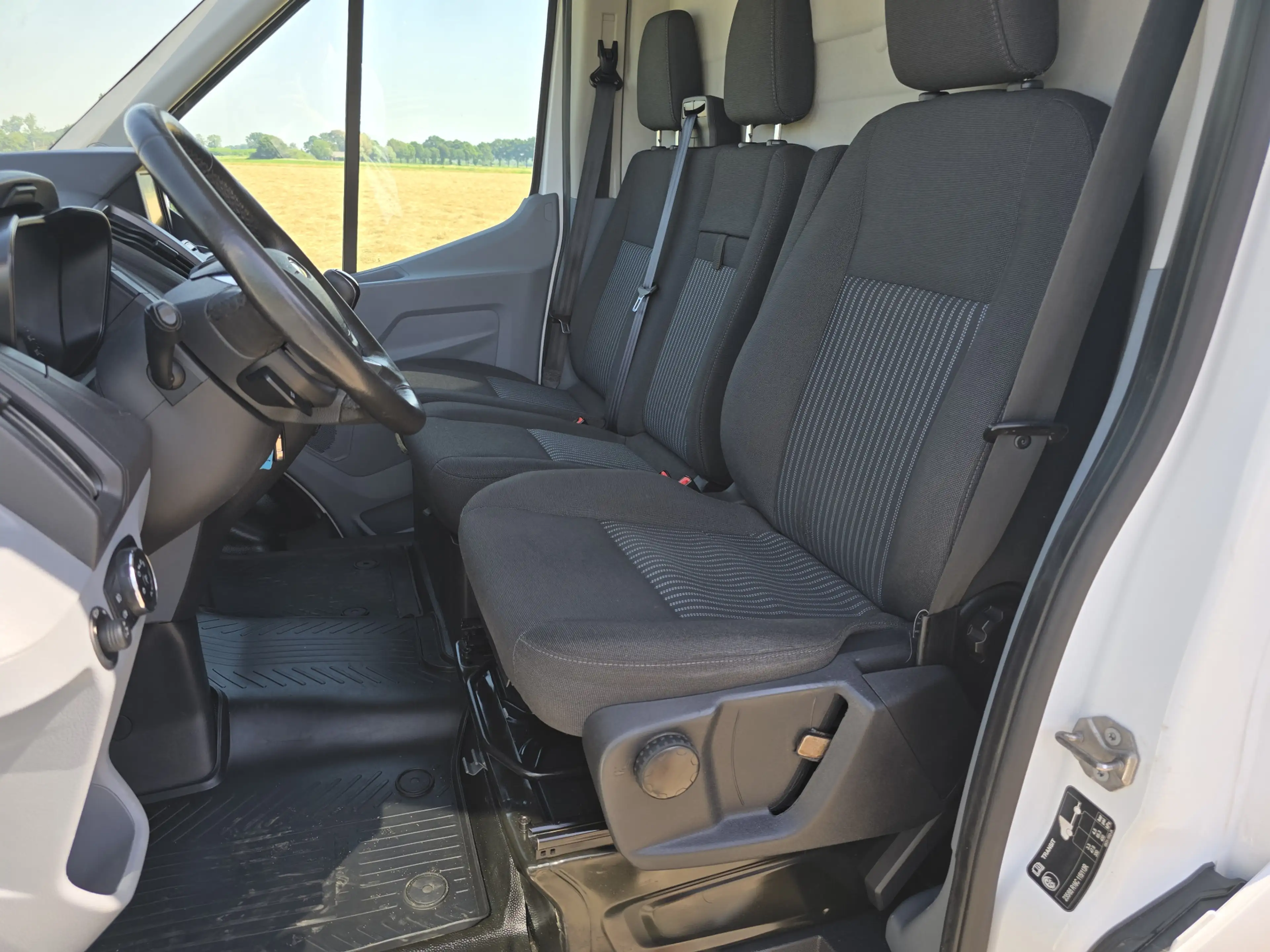 Ford Transit 350 2.0 TDCI L4 H3 Trend - Euro 6 - 130 Pk - Parke — photo 11