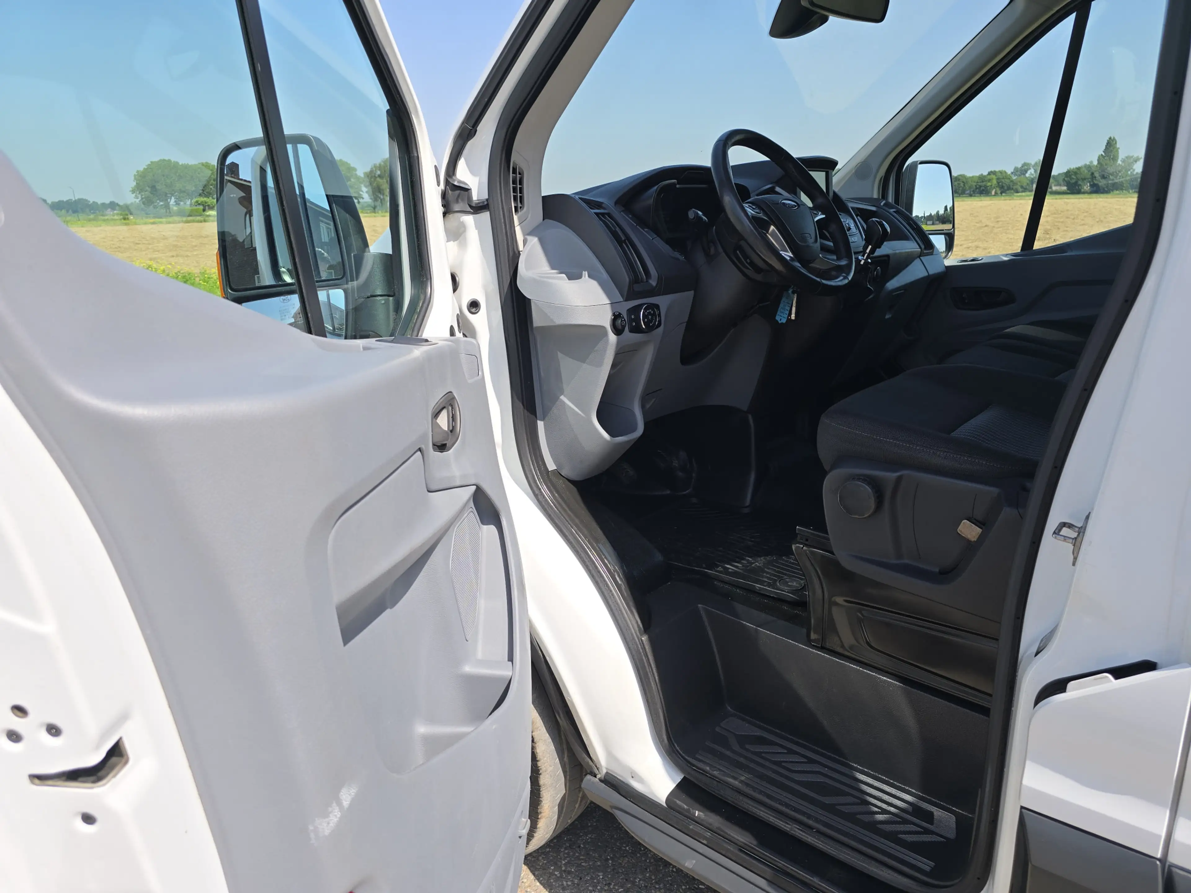 Ford Transit 350 2.0 TDCI L4 H3 Trend - Euro 6 - 130 Pk - Parke — photo 7