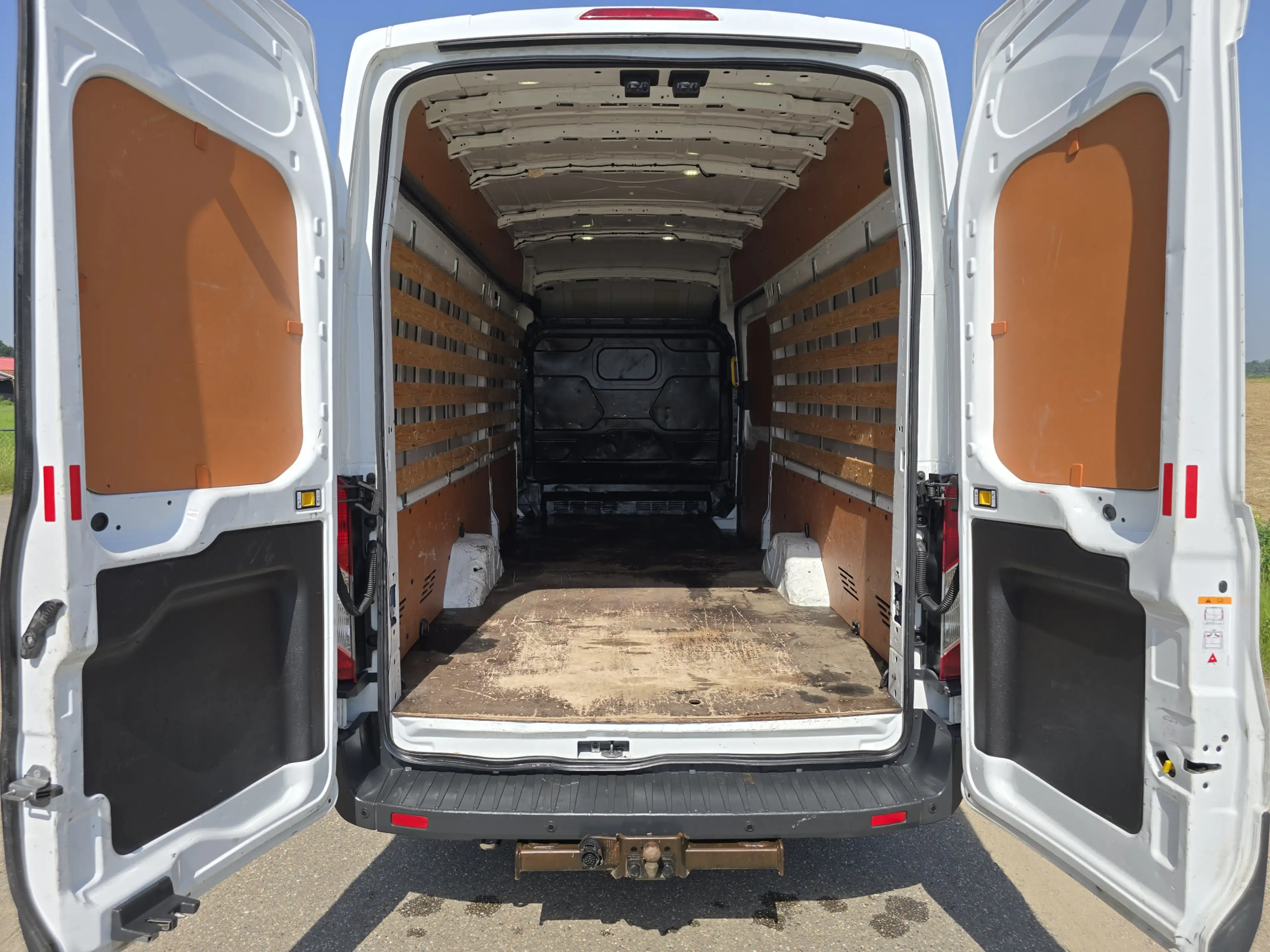 Ford Transit 350 2.0 TDCI L4 H3 Trend - Euro 6 - 130 Pk - Parke — photo 6