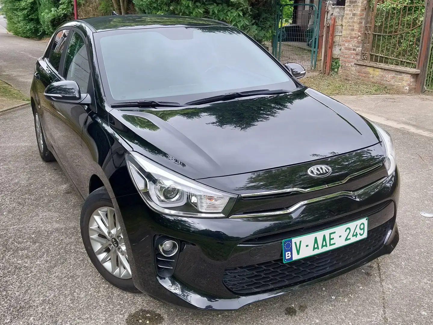Kia Rio 1.2i  85cv  5 portes  1er prop. carnet complet Noir - 2