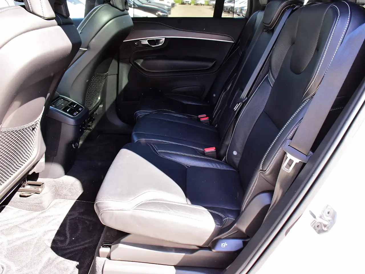 Volvo XC90 photo Volvo XC90