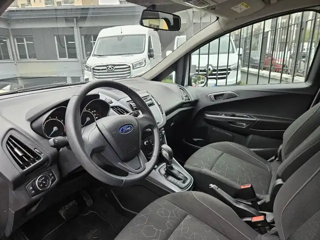 Ford B-Max view 6
