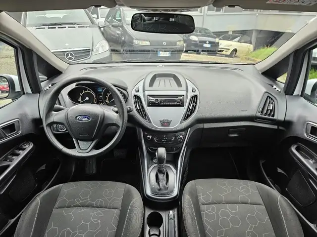 Ford B-Max view 9