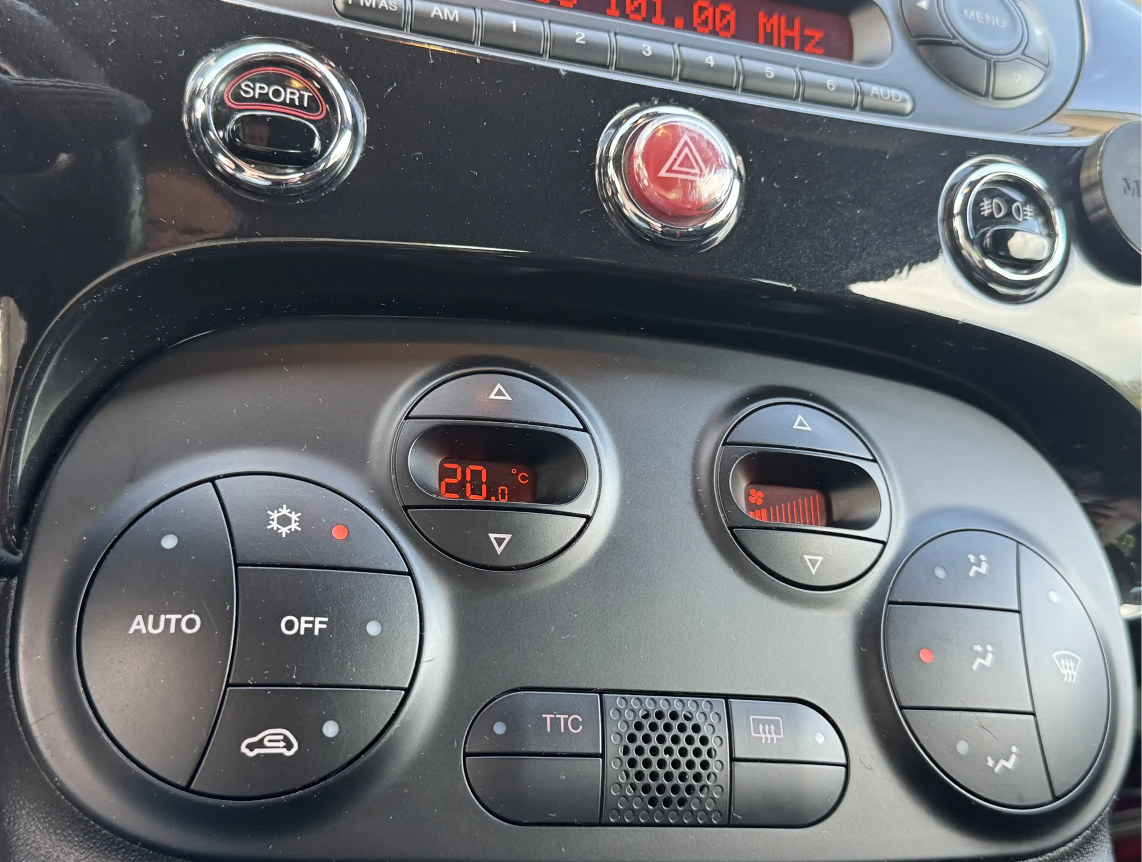 Fiat 500 Abarth 1.4-16V | CLIMA! | XENON! | 17' LM. VELGEN! — photo 15