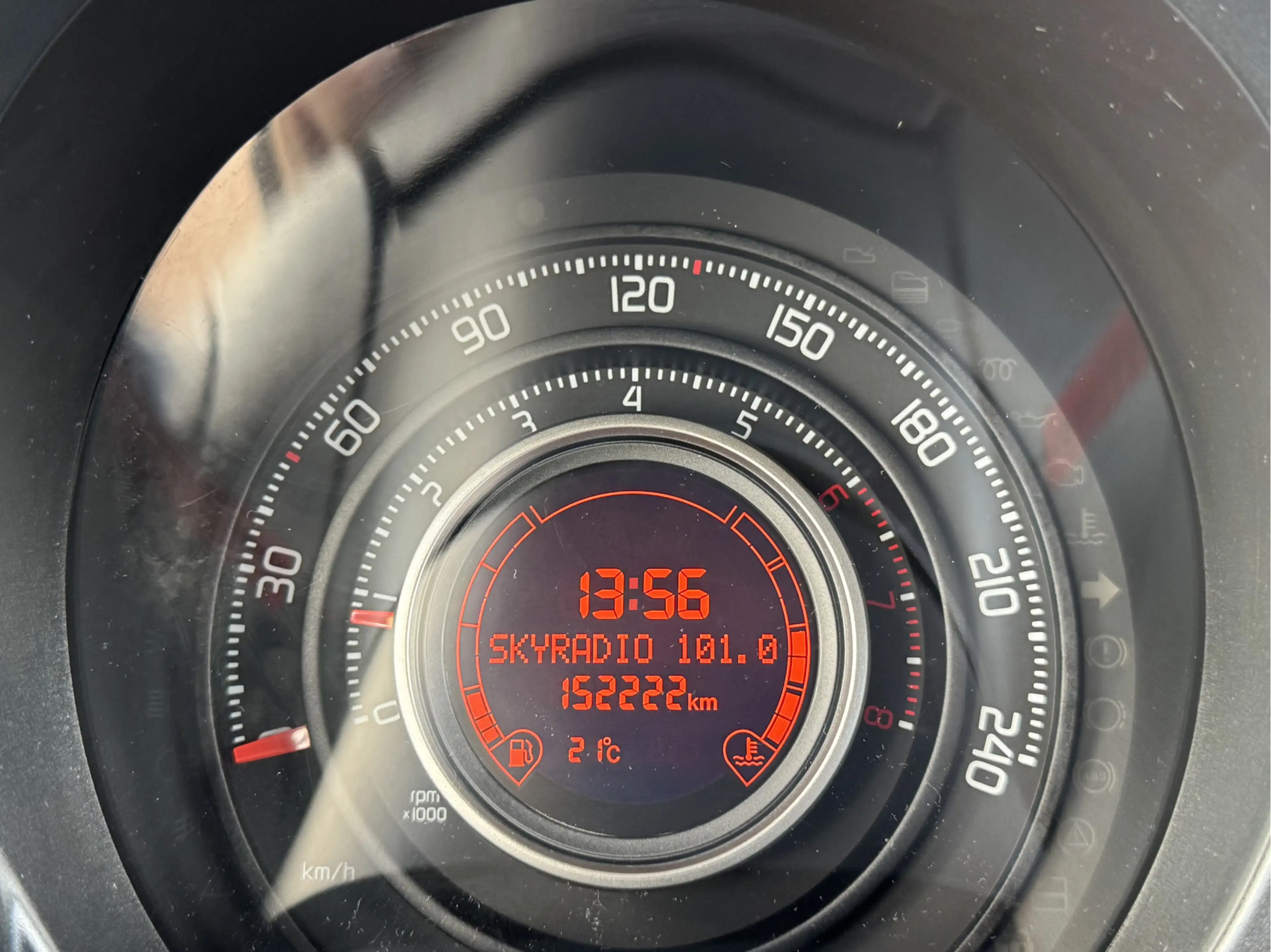 Fiat 500 Abarth 1.4-16V | CLIMA! | XENON! | 17' LM. VELGEN! — photo 38
