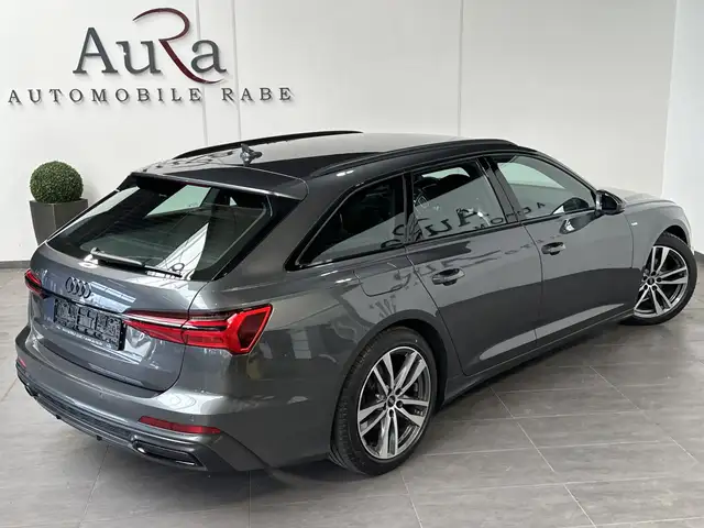 Audi A6 Avant view 5