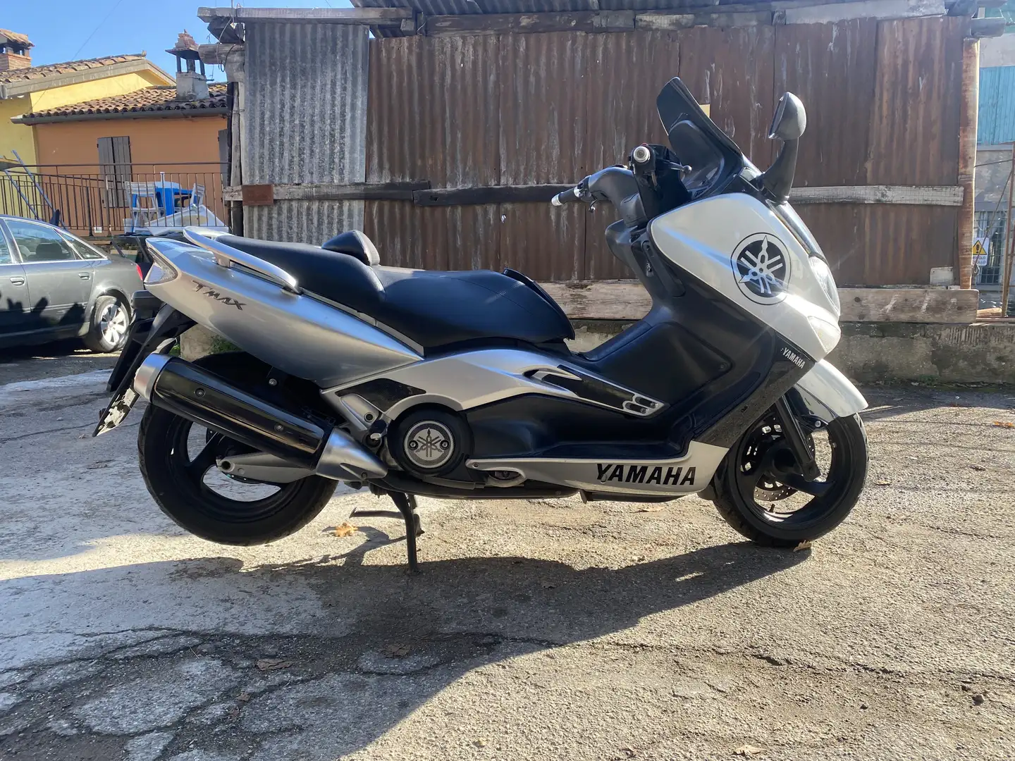 Yamaha TMAX 500 - 1