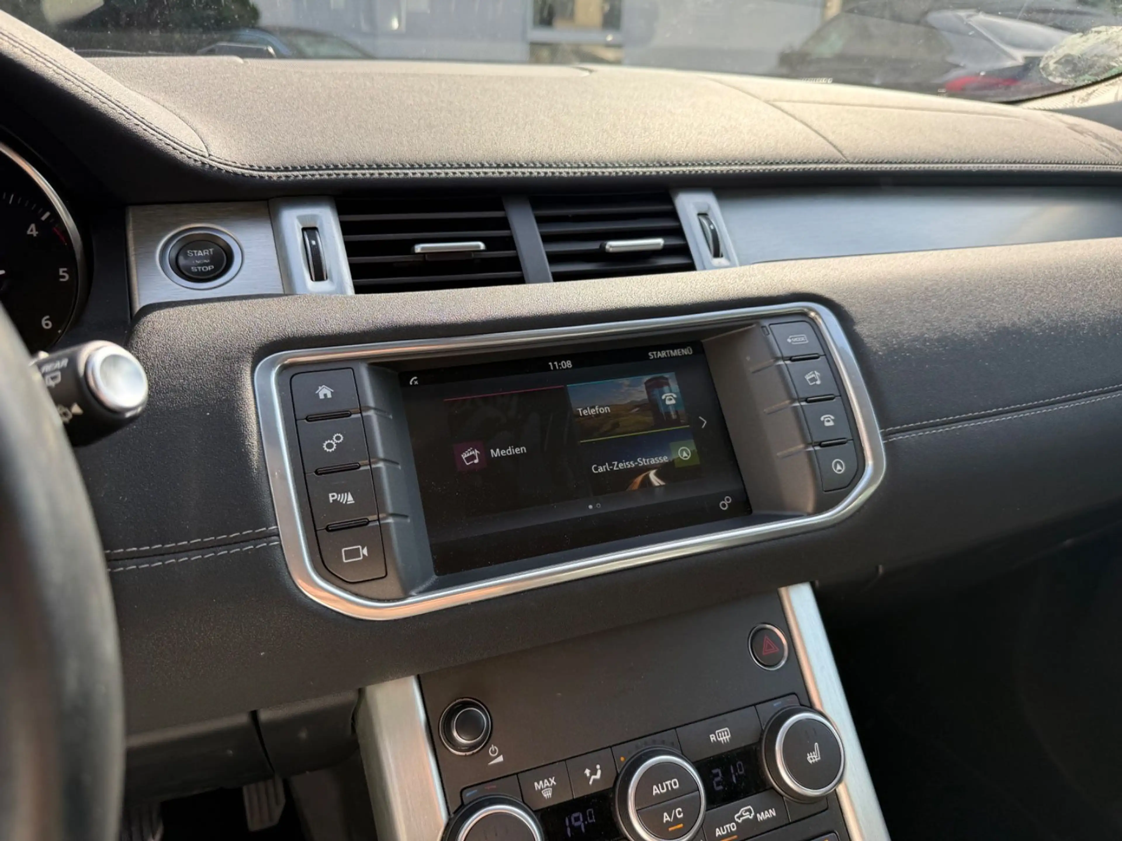 Land Rover Range Rover Evoque 2.0 TD4 SE Dynamic 2.Hd·MwSt — photo 15