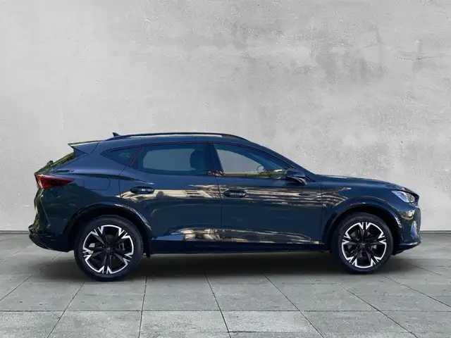Cupra Formentor view 6