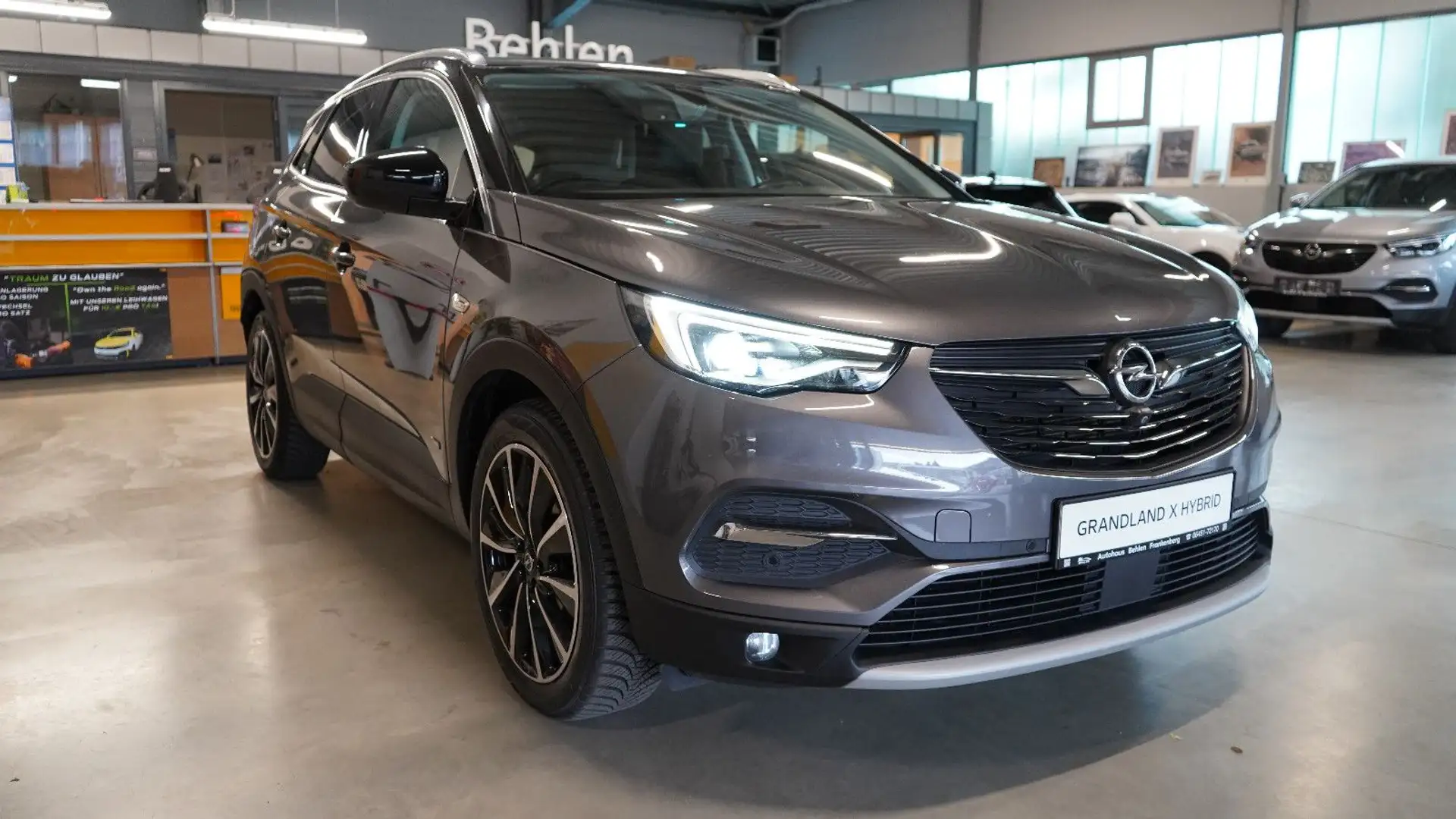 Opel Grandland X Grandland Plug in Hybrid Ultimate AT - 360° Kam Grey - 2