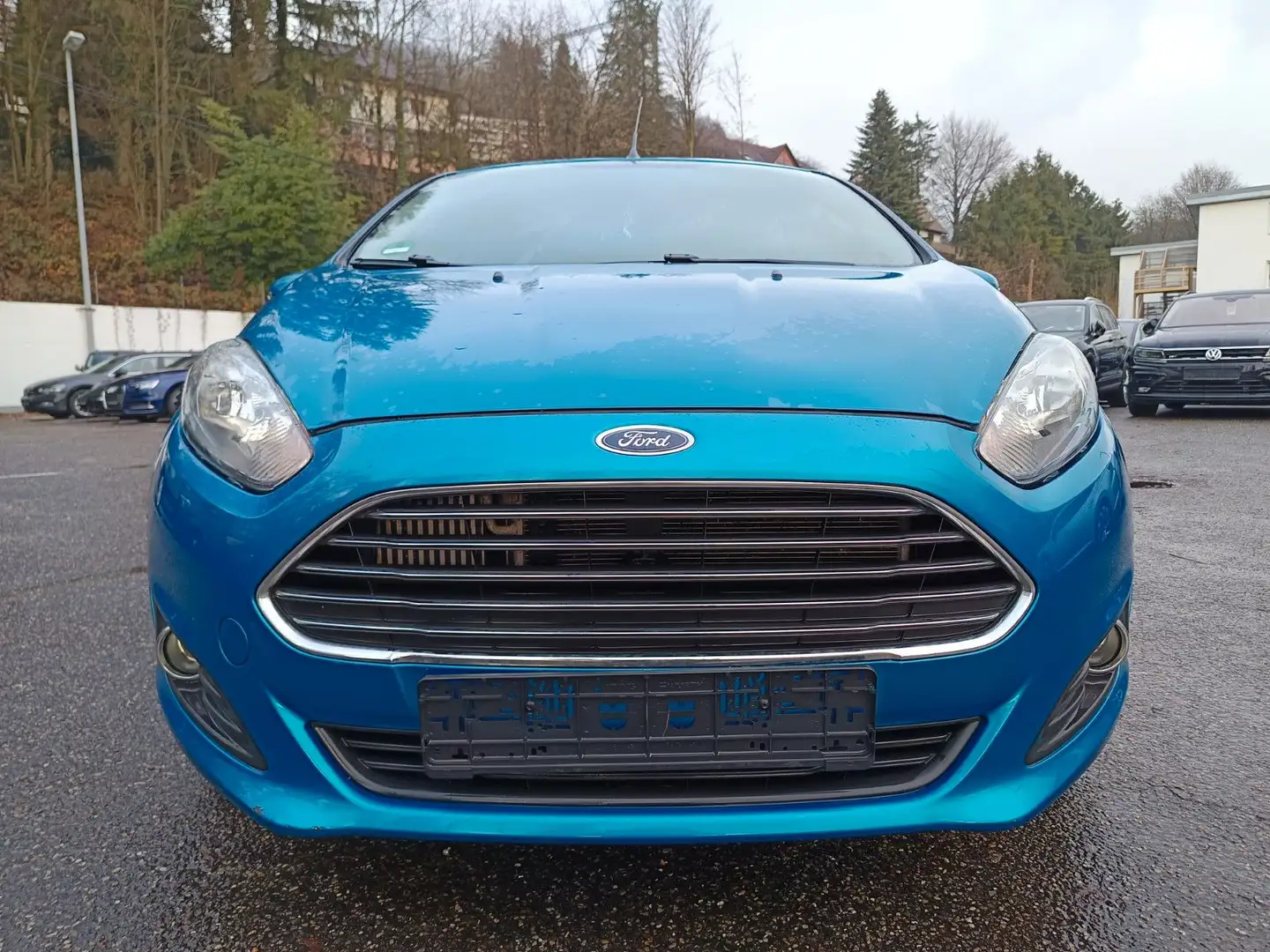 Ford Fiesta Automatik Blau - 2