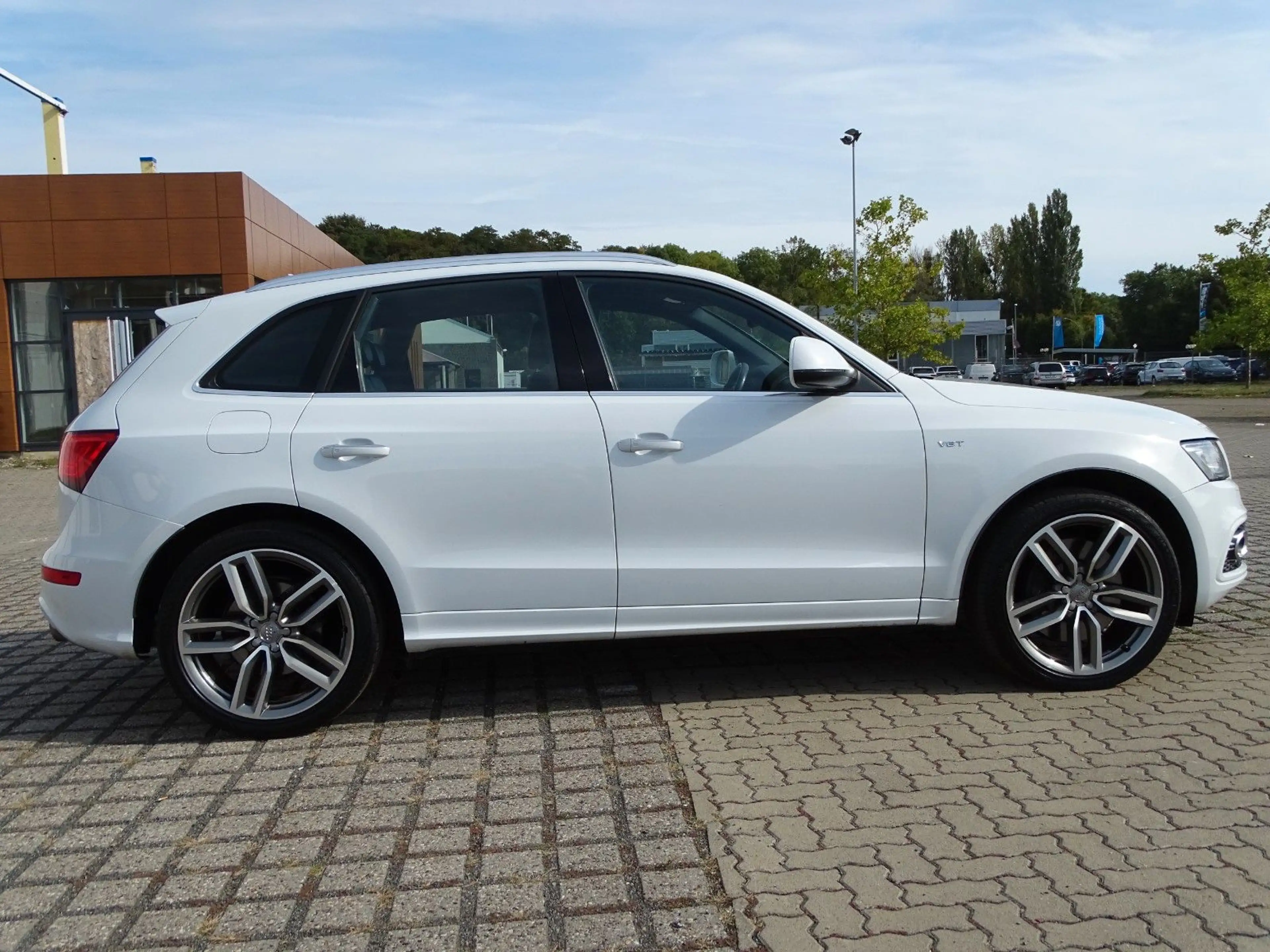Audi SQ5 3.0 TDI quattro*PANORAMA*XENON*ACC*AHK* — photo 2