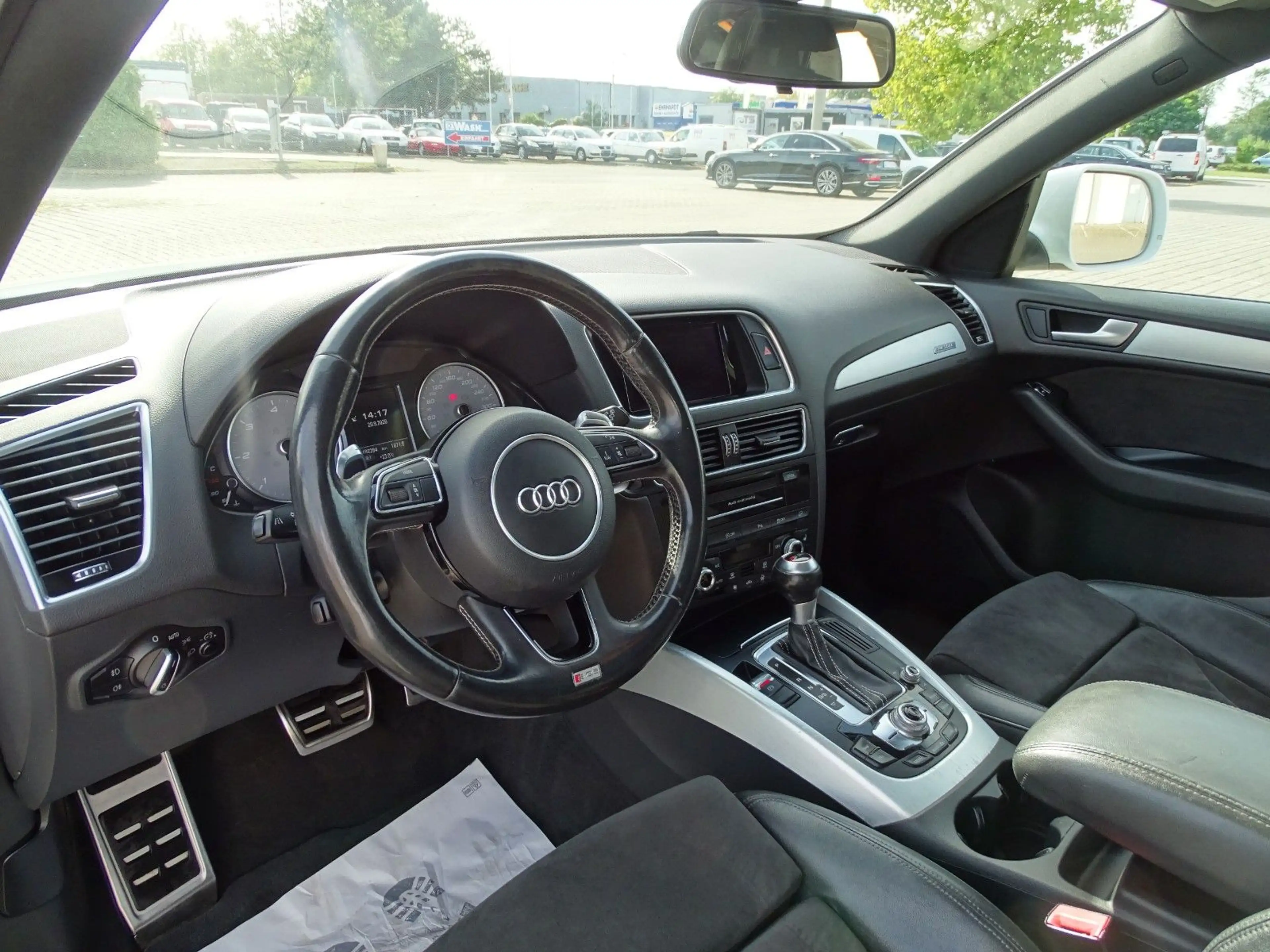 Audi SQ5 3.0 TDI quattro*PANORAMA*XENON*ACC*AHK* — photo 15