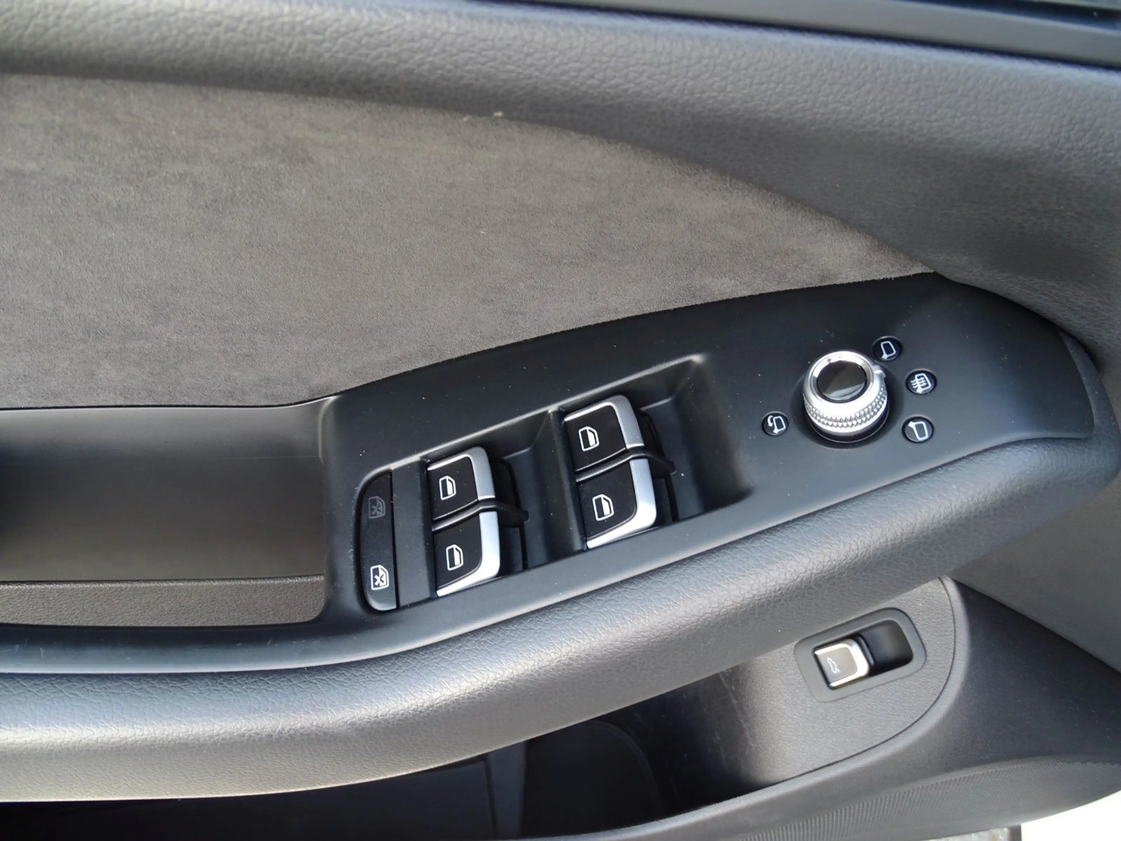 Audi SQ5 3.0 TDI quattro*PANORAMA*XENON*ACC*AHK* — photo 19