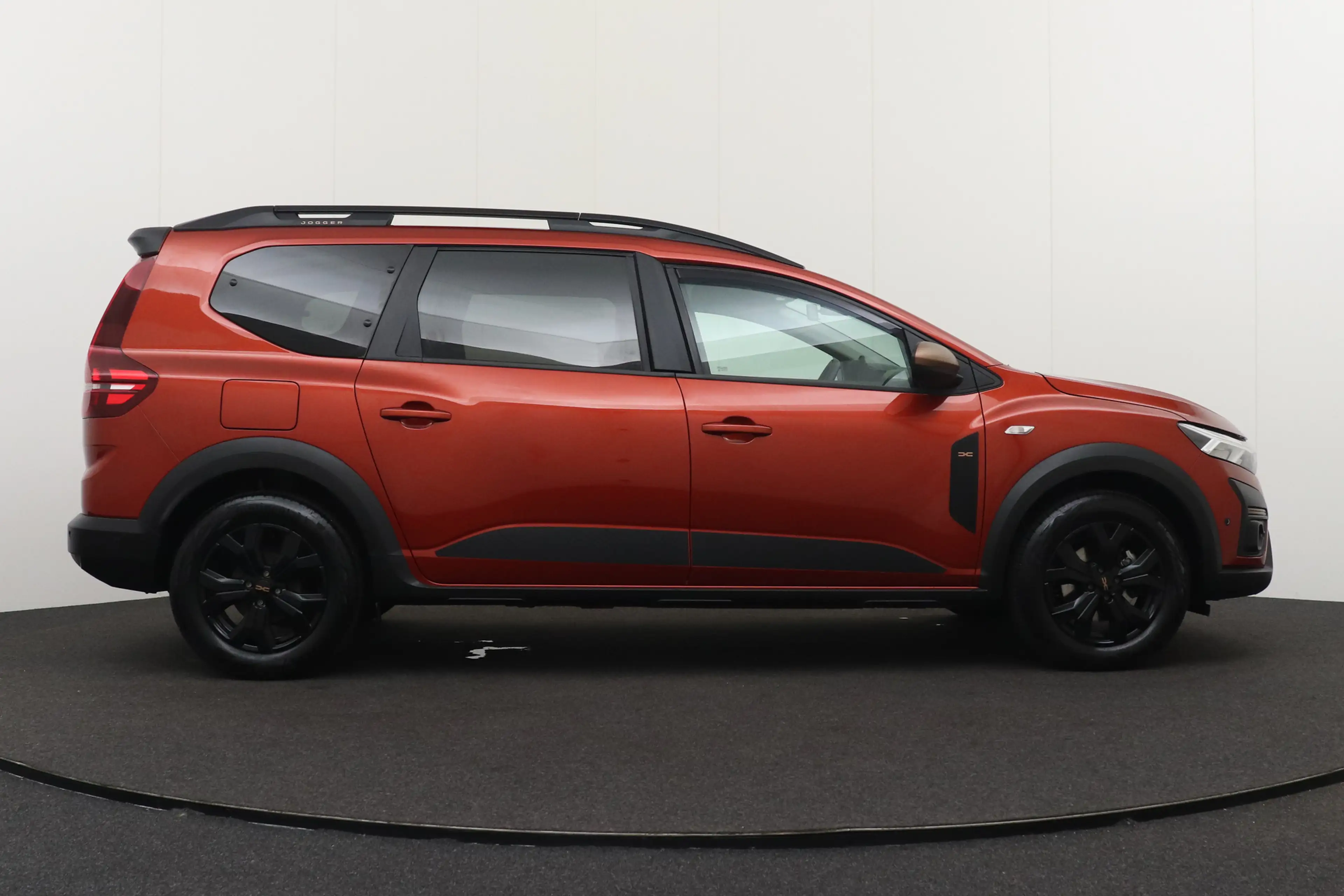 Dacia Jogger 1.6 Hybrid 140 Extreme 7p. Trekhaak Afn.Camera Car — photo 6