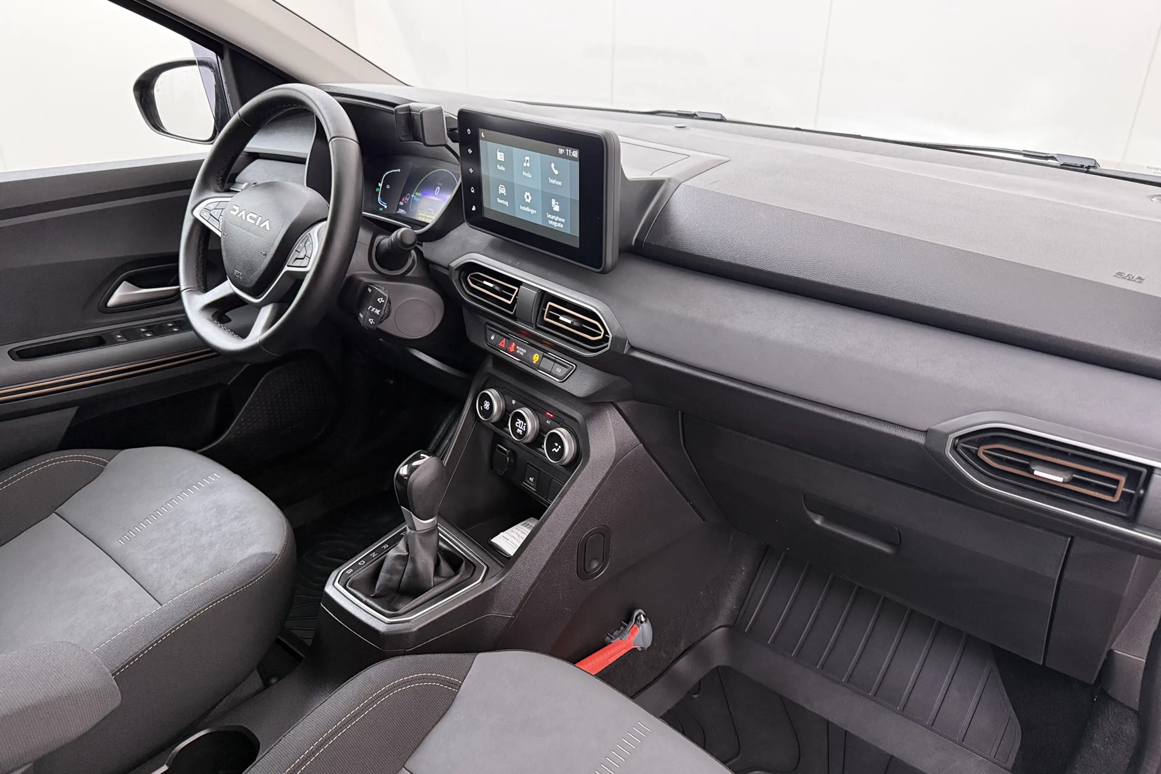 Dacia Jogger 1.6 Hybrid 140 Extreme 7p. Trekhaak Afn.Camera Car — photo 18