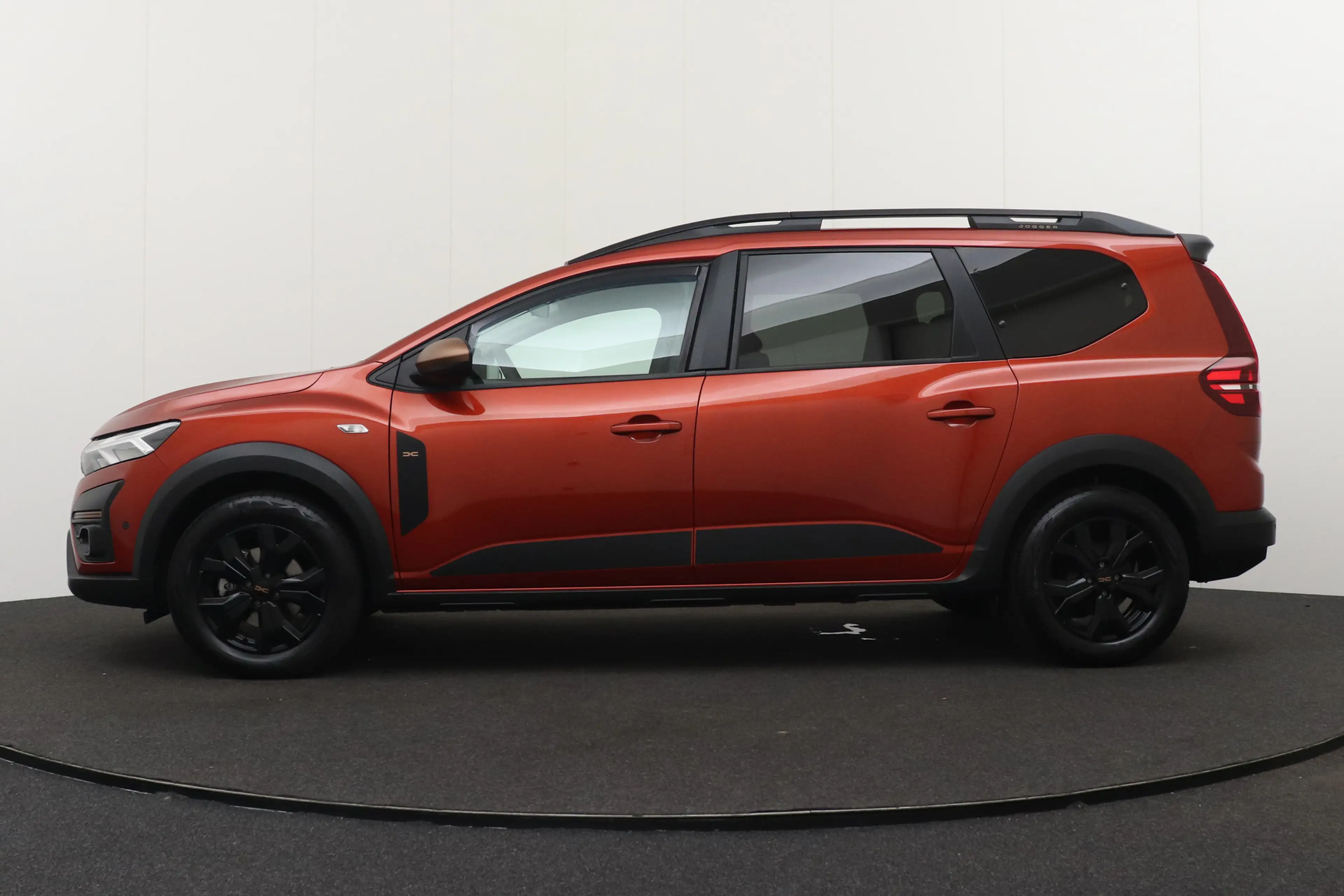 Dacia Jogger 1.6 Hybrid 140 Extreme 7p. Trekhaak Afn.Camera Car — photo 5
