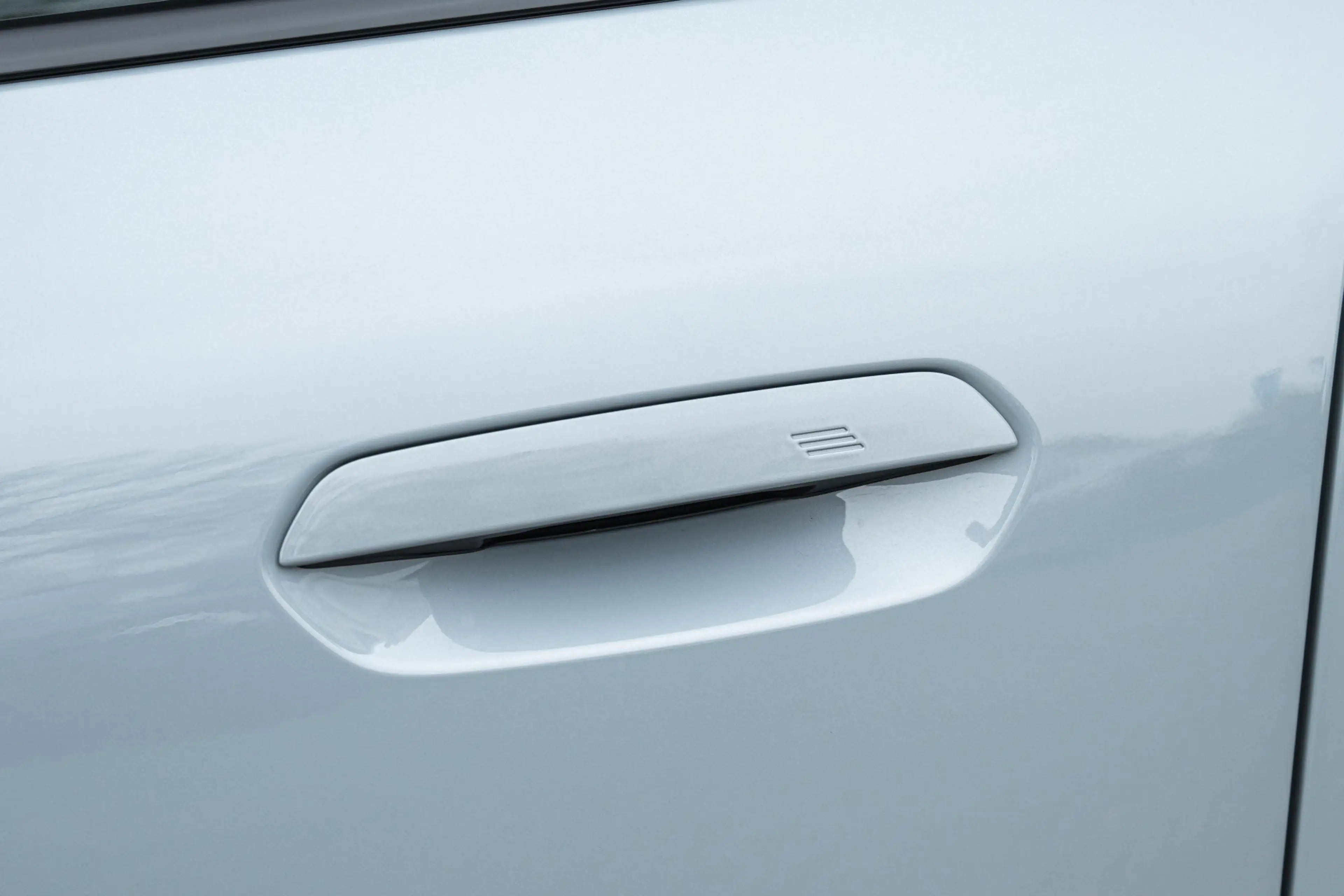 BMW iX2 eDrive20 High Executive M Sport / Sportstoelen / A — photo 11