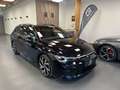 Volkswagen Golf VIII 2.0 TDI R-LINE 4M MATRIX ALL BLACK AHK STDHZ Schwarz - thumbnail 2