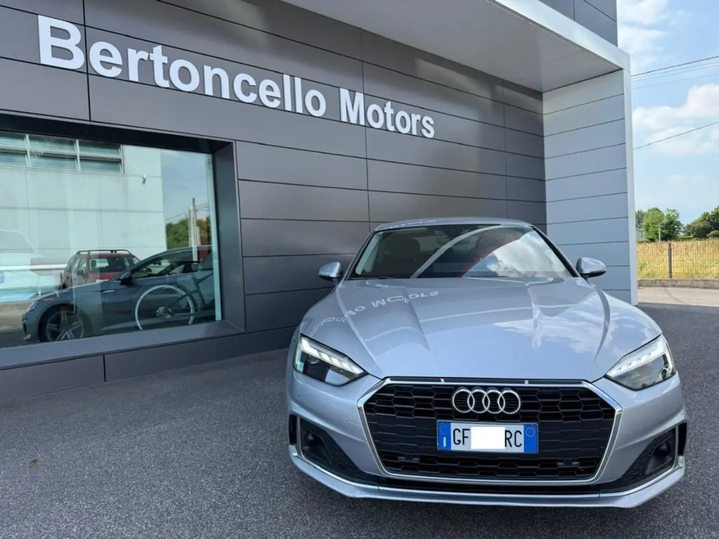 Audi A5 SPB 40 TDI S-TRONIC 204cv SPORT 19"-MATRIX-NAV Argento - 2