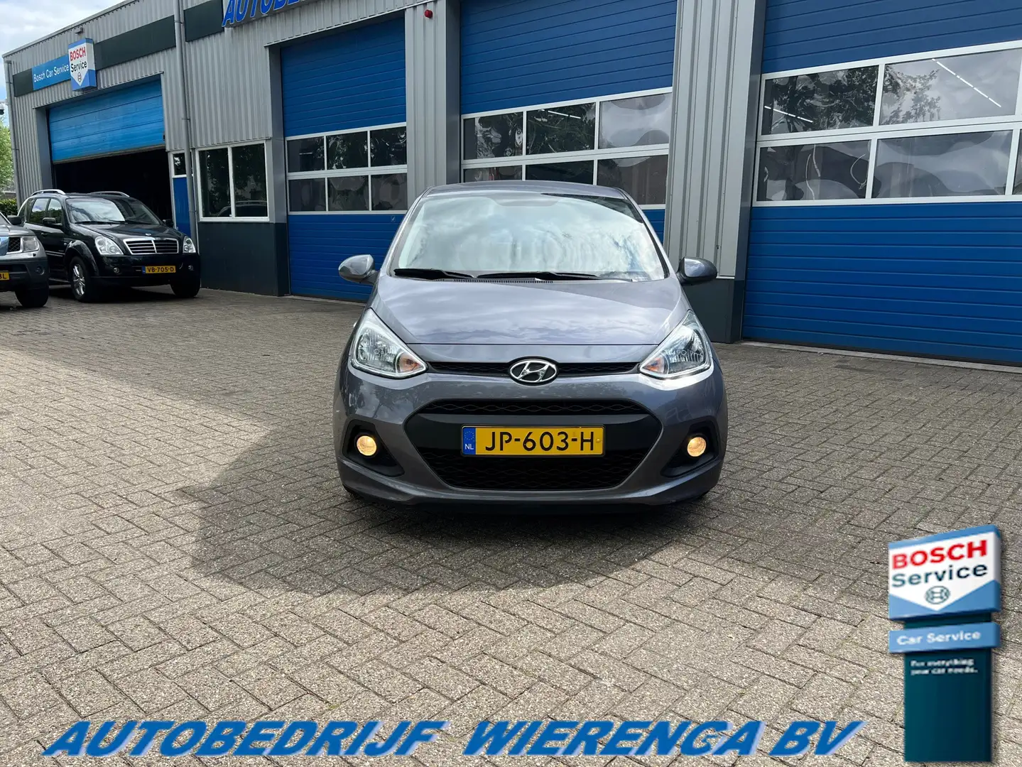 Hyundai i10 1.0i i-Motion Comfort Grijs - 2