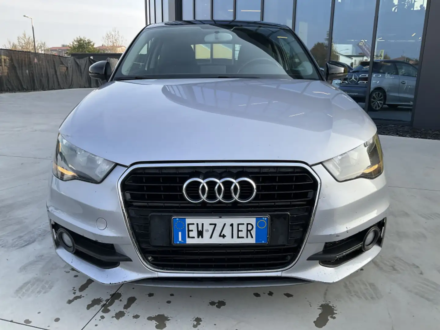Audi A1 1.6 TDI S tronic S line edition Argento - 2