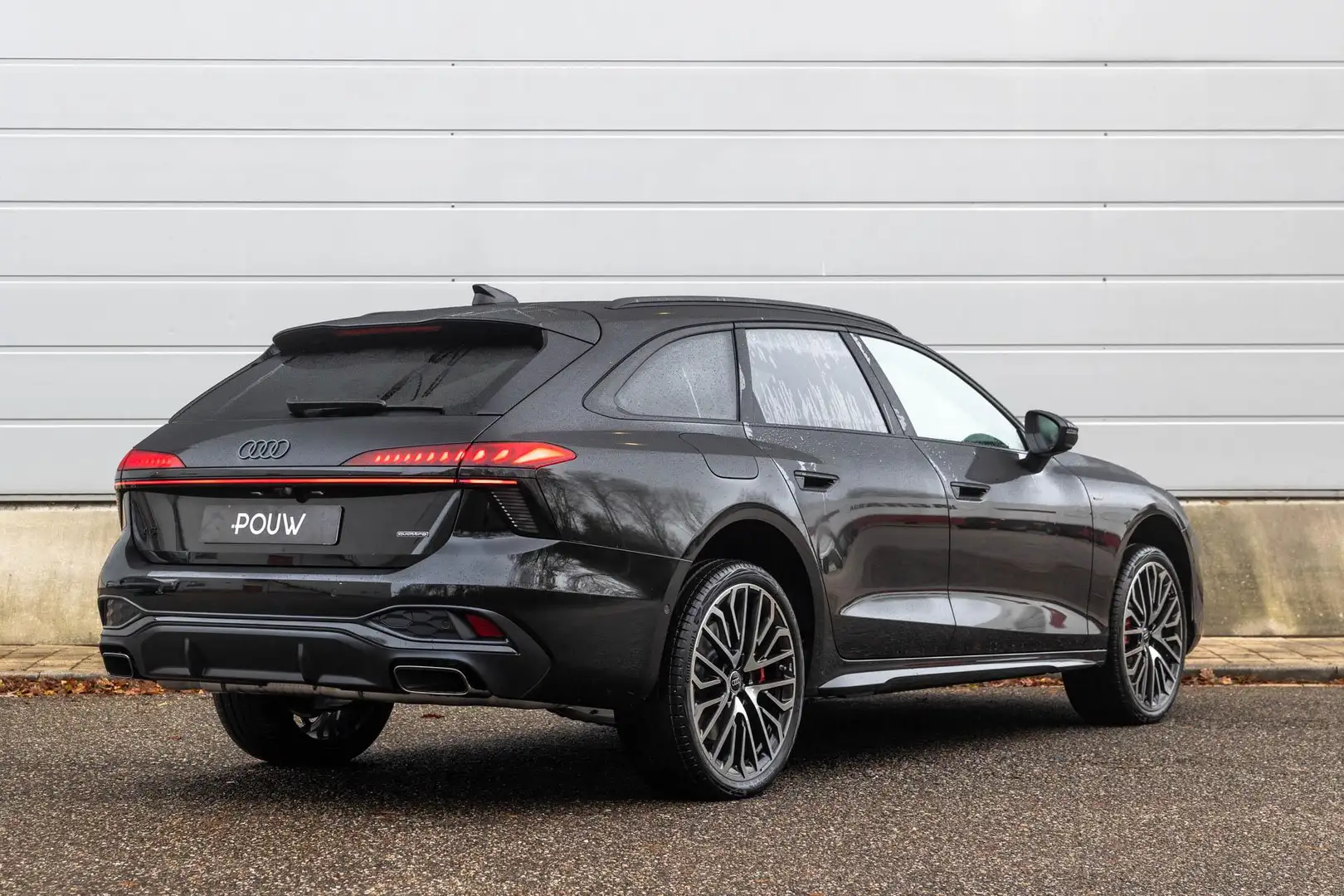 Audi A6 Avant 2.0 e-hybrid 367pk quattro S Edition Competi Negro - 2