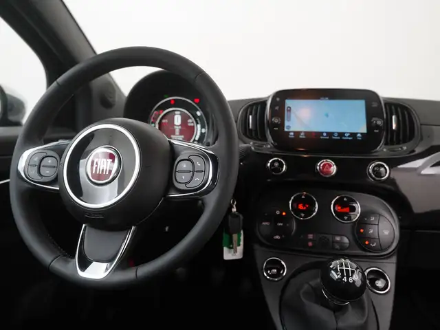 Fiat 500C view 5