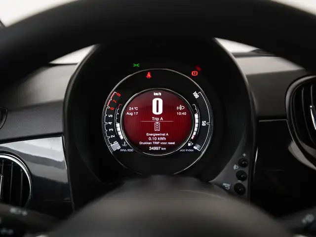Fiat 500C view 8