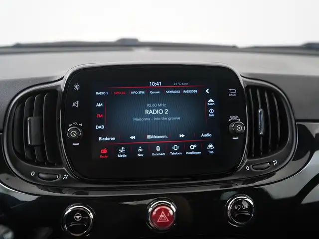 Fiat 500C view 13