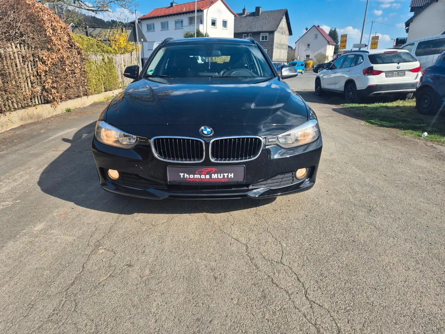 BMW 320 Baureihe 3 Touring 320 d-Motor neu-Tüv 1/27 - 2