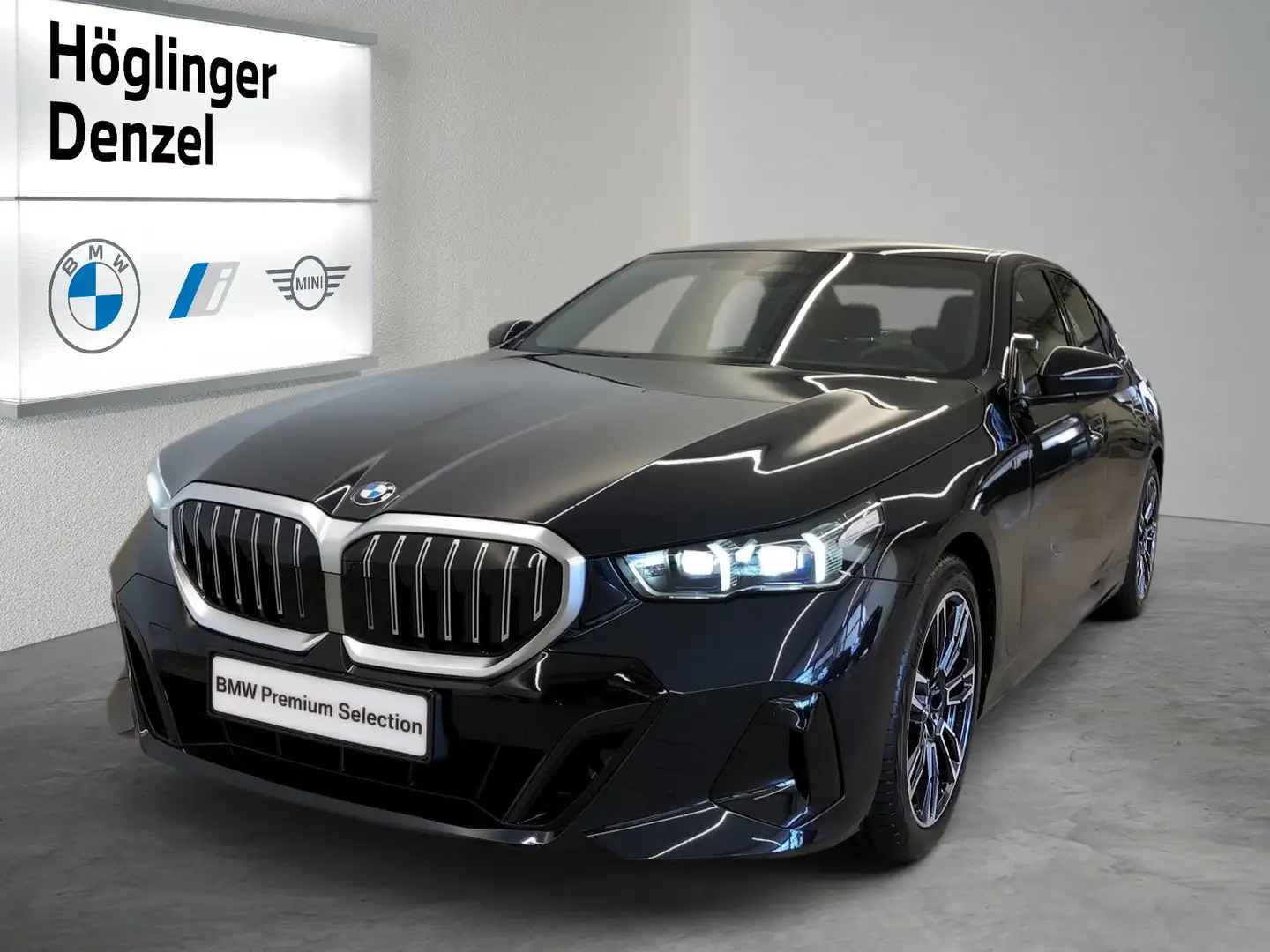 BMW 540 540d xDrive Černá - 1