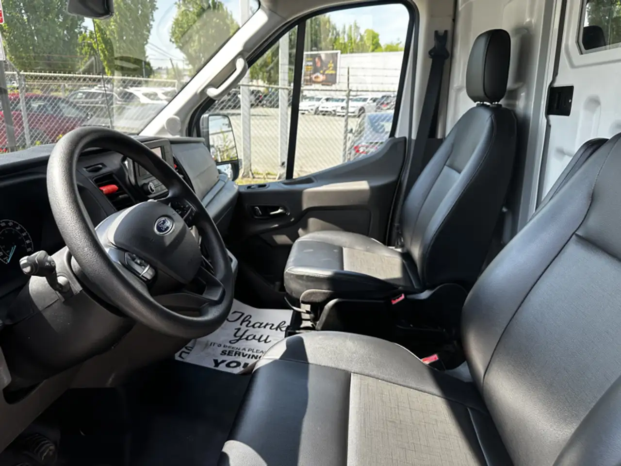 Ford Transit Cargo Van снимка Ford Transit Cargo Van