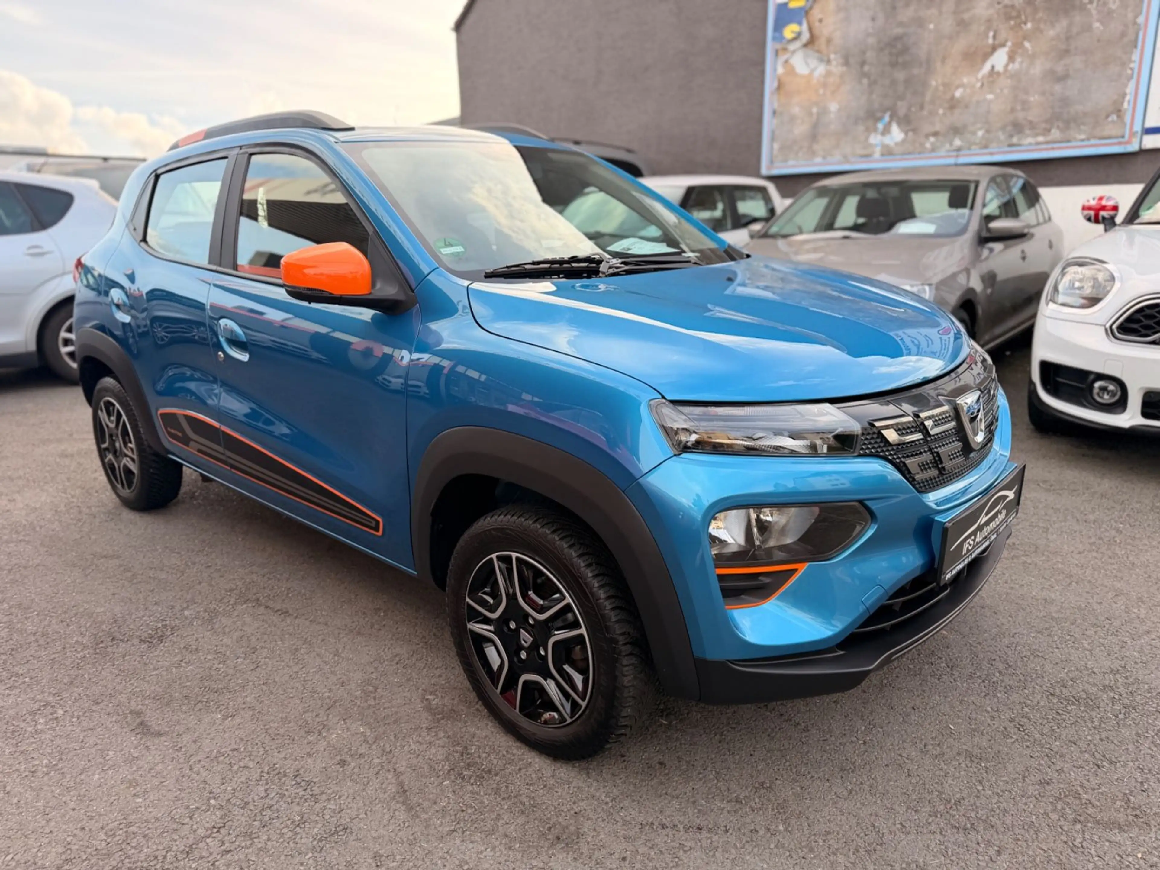 Dacia Spring ElectricComfortPlus*NAVI*LEDER*KAMERA*TEMP — photo 5