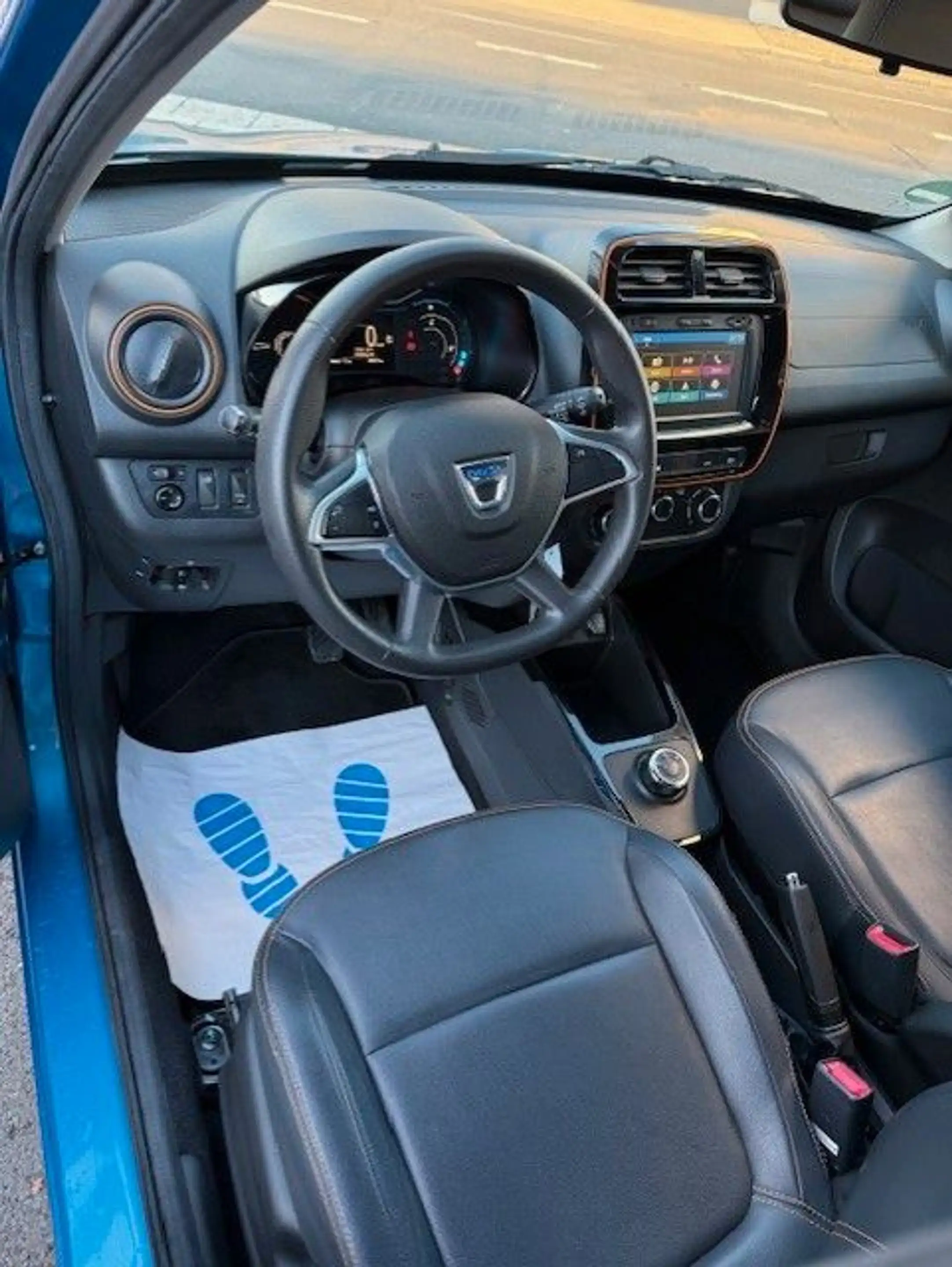 Dacia Spring ElectricComfortPlus*NAVI*LEDER*KAMERA*TEMP — photo 11