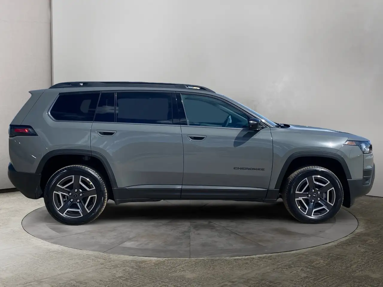 Jeep Cherokee снимка Jeep Cherokee