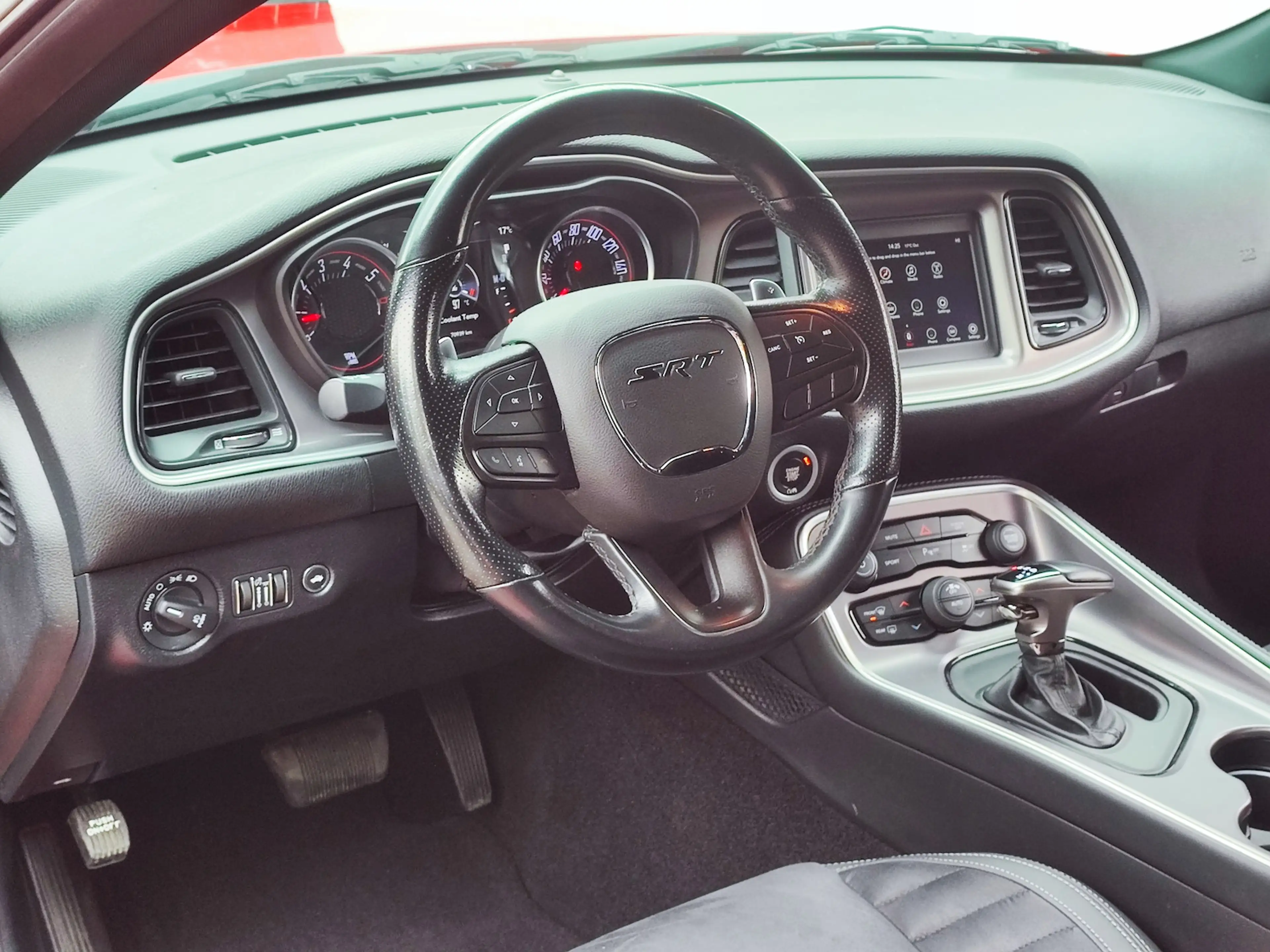 Dodge Challenger R/T 345 V8 HEMI|LED|LEDER|SHZ|KAMERA| — photo 8