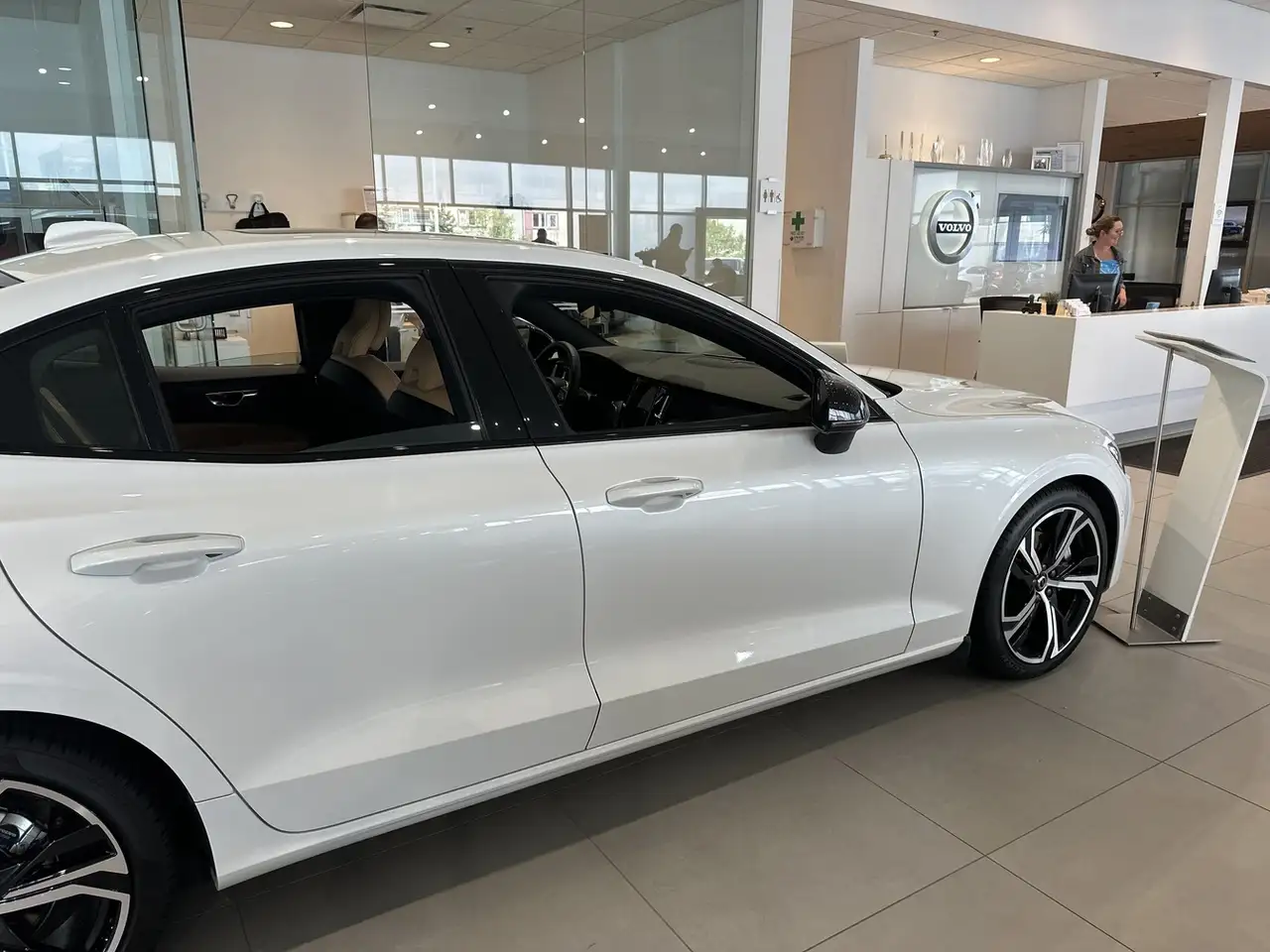 2024 Volvo S60