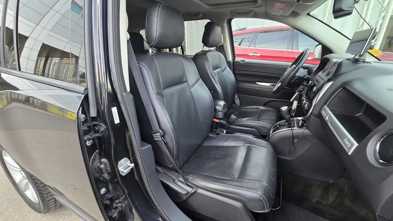 Jeep Compass снимка Jeep Compass