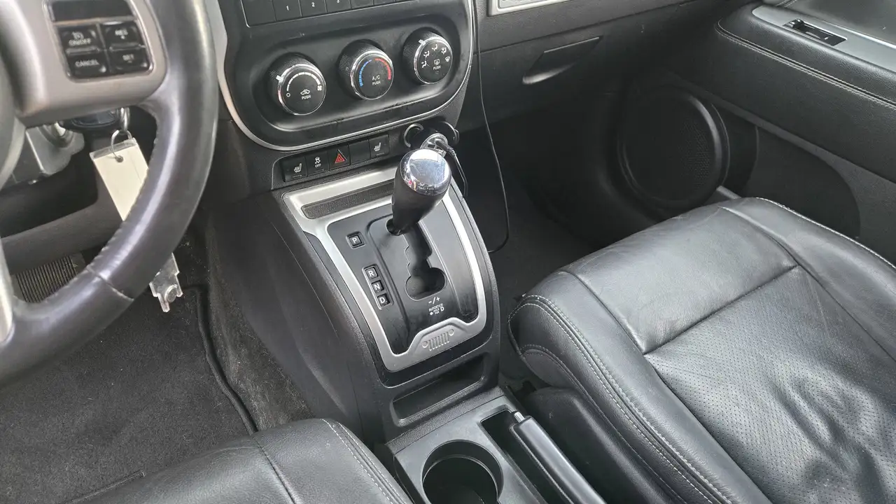 Jeep Compass снимка Jeep Compass