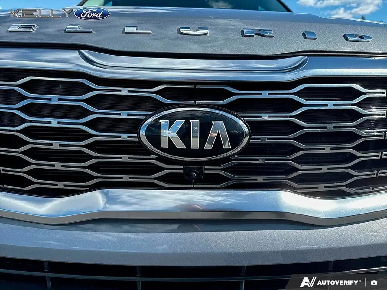Kia Telluride снимка Kia Telluride