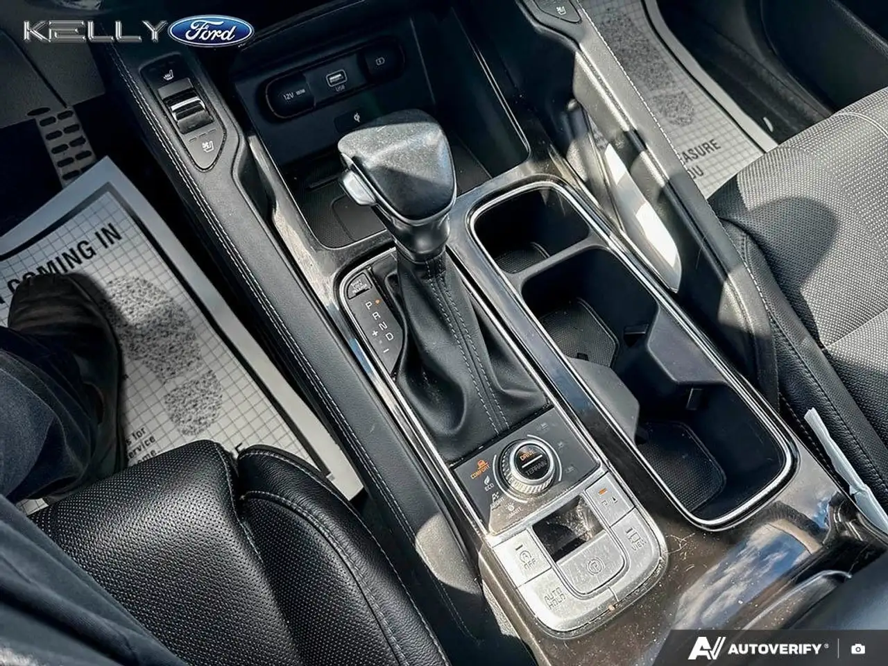 Kia Telluride снимка Kia Telluride