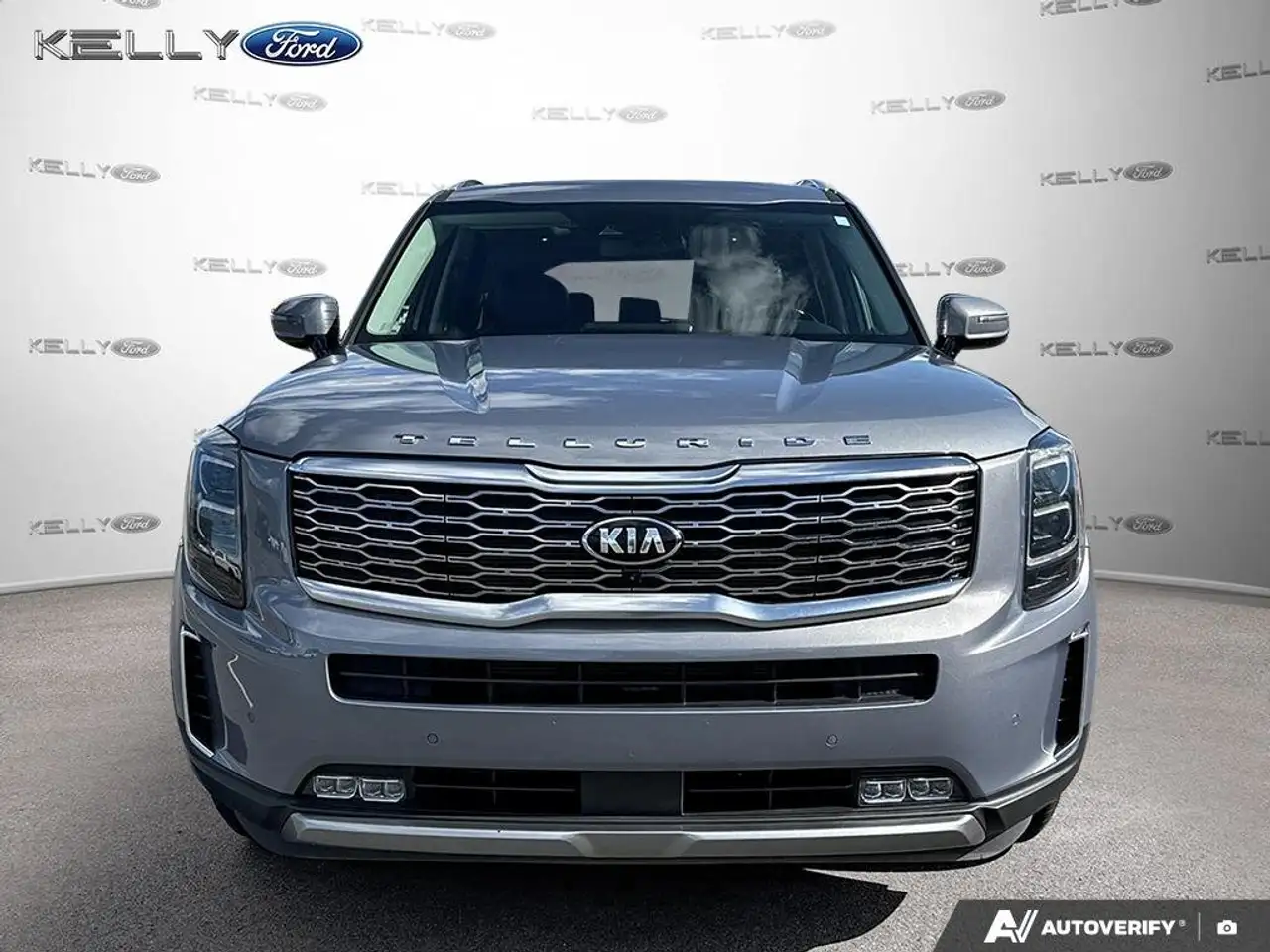 Kia Telluride снимка Kia Telluride